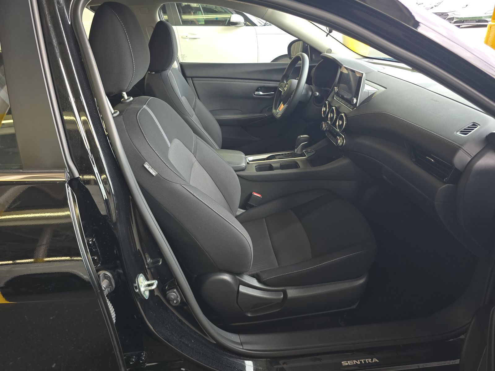 NISSAN SENTRA - 9
