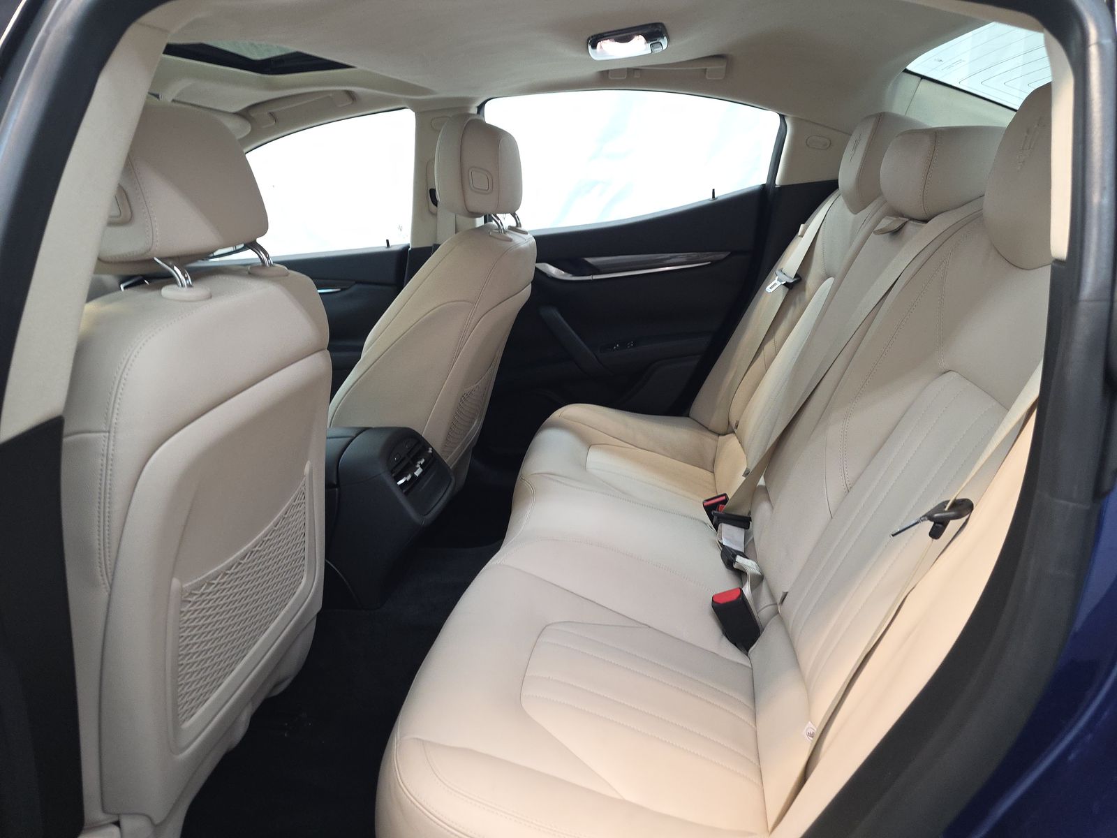 2015 Maserati Ghibli Base RWD