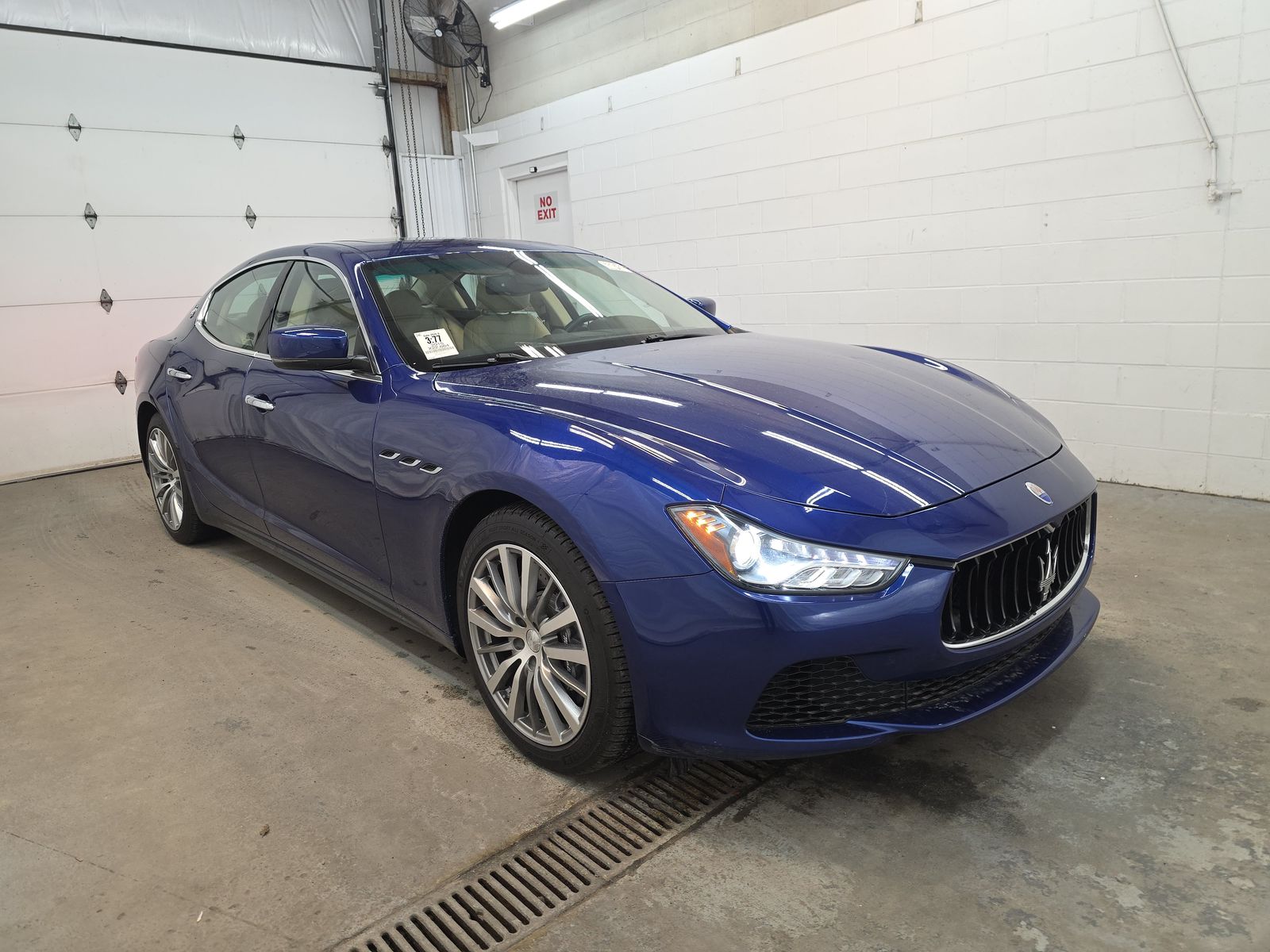 2015 Maserati Ghibli Base RWD