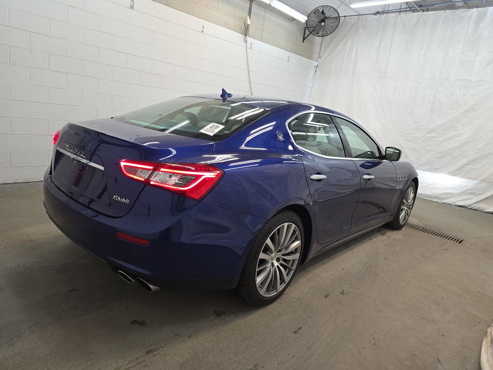 2015 Maserati Ghibli Base RWD