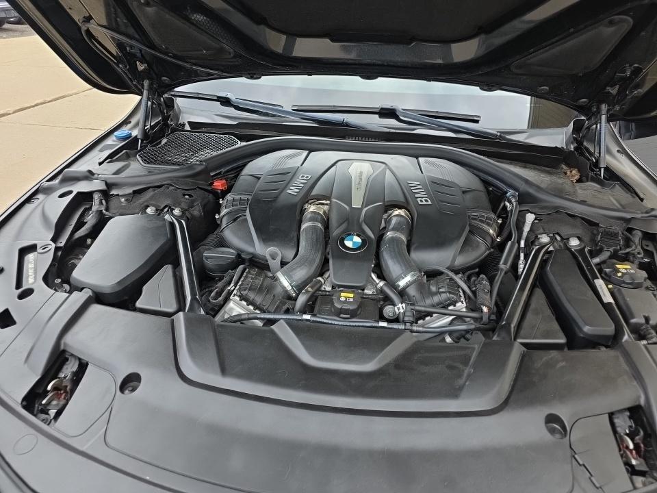 2018 BMW 7 Series 750i xDrive AWD