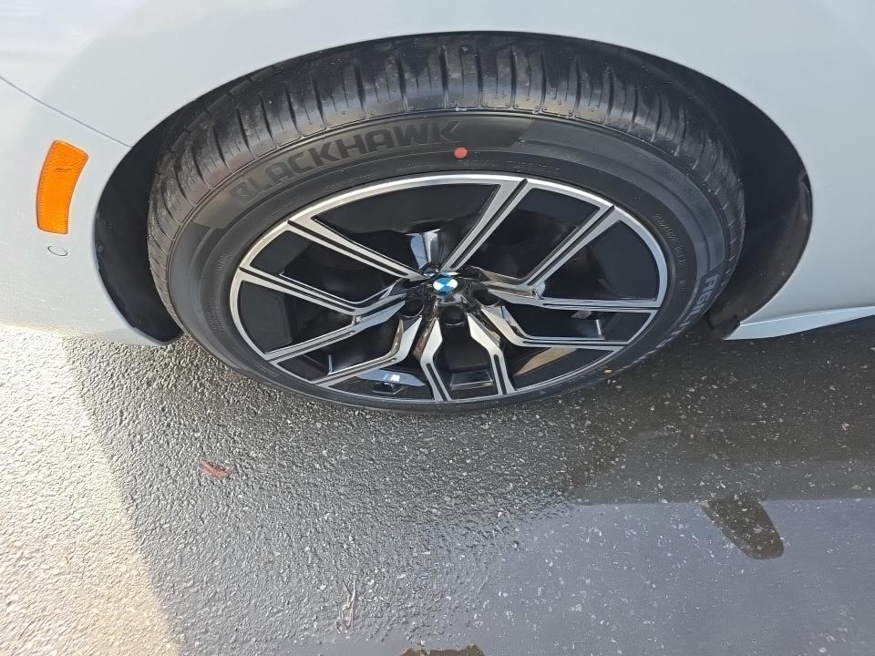 2023 BMW 7 Series 760i xDrive AWD