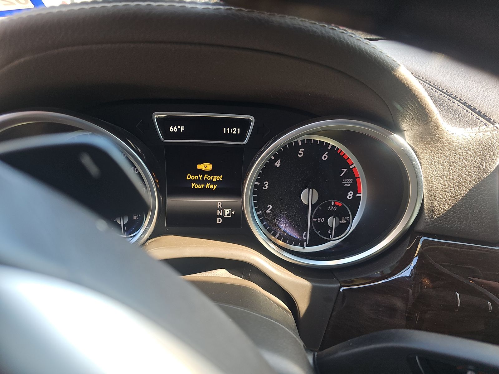 Mercedes-Benz GL 450 4MATIC снимка Mercedes-Benz GL 450 4MATIC