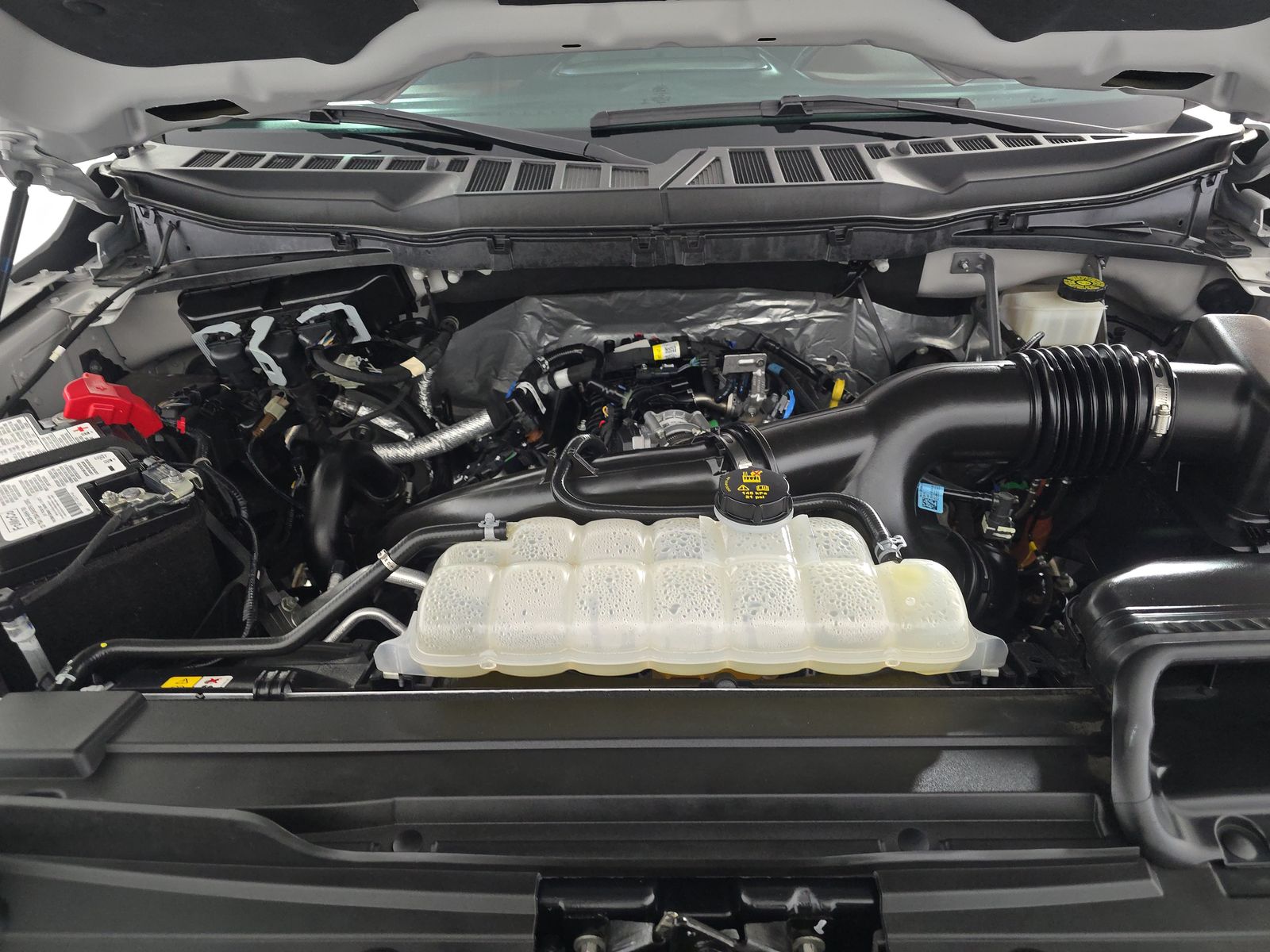 2023 Ford F-150 Lariat AWD