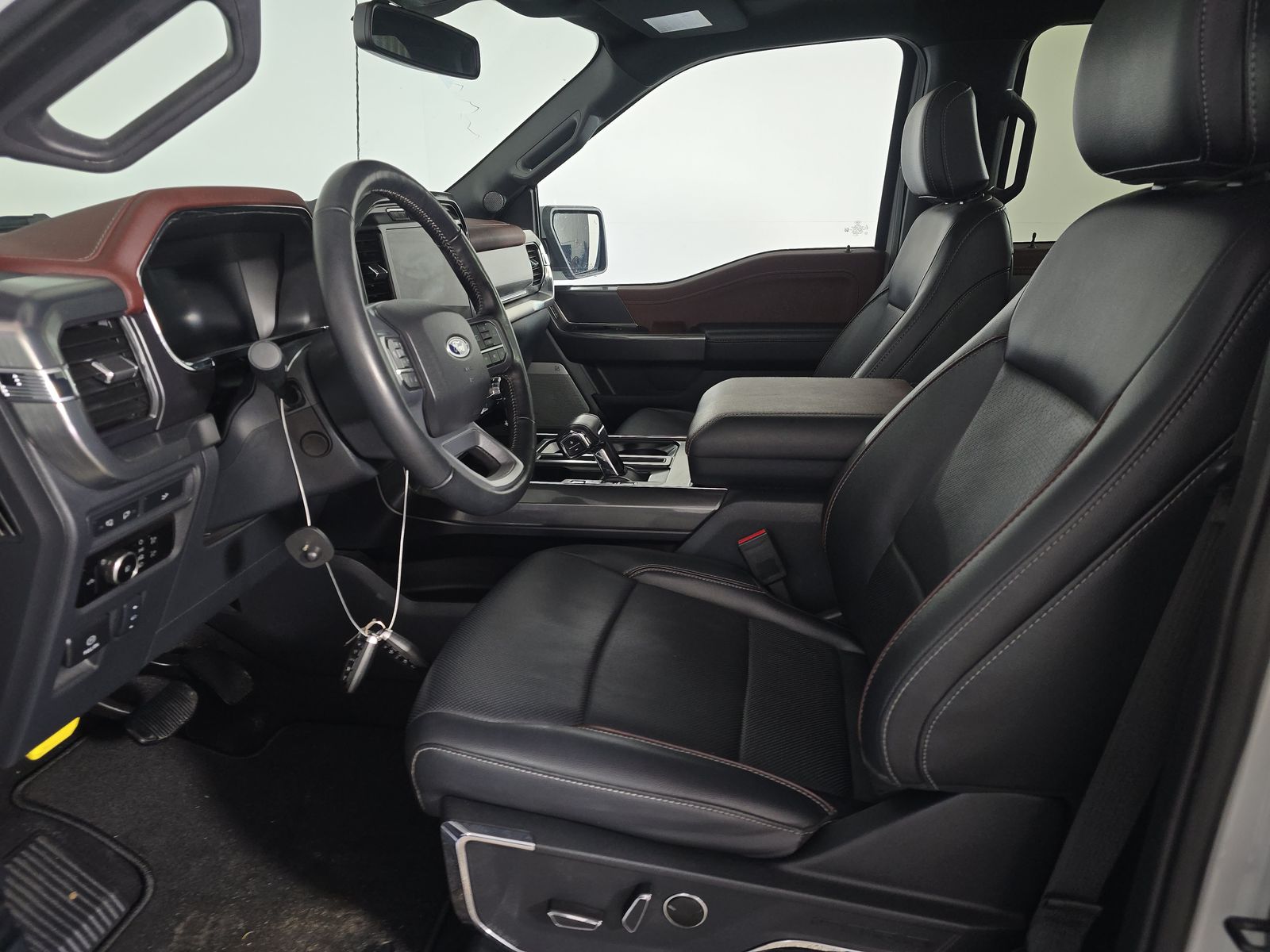 2023 Ford F-150 Lariat AWD