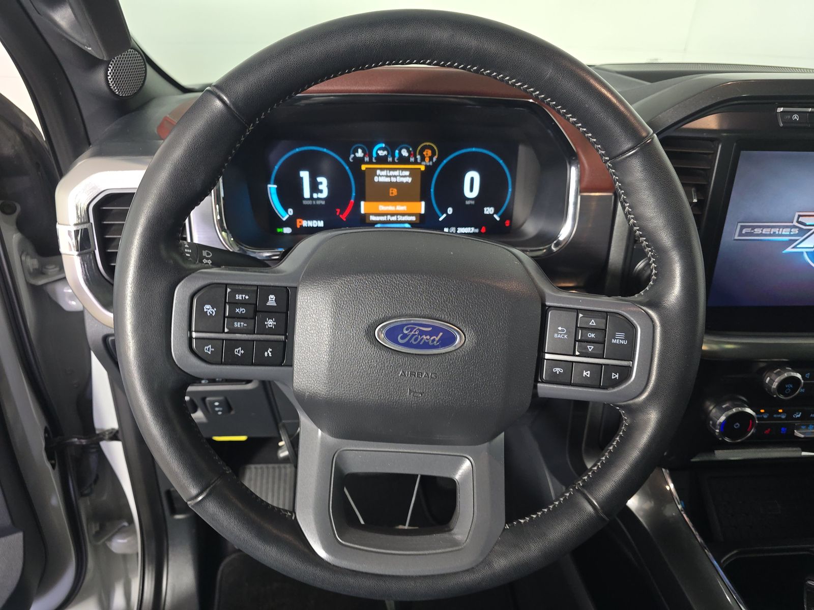 2023 Ford F-150 Lariat AWD