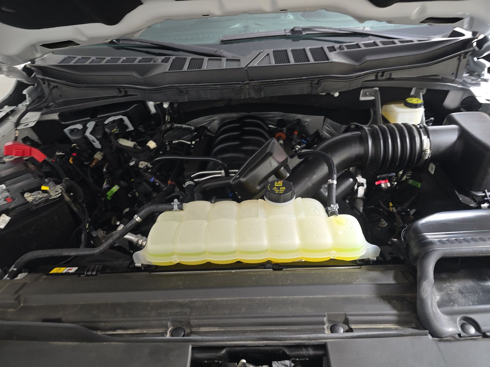 2024 Ford F-150 XLT AWD