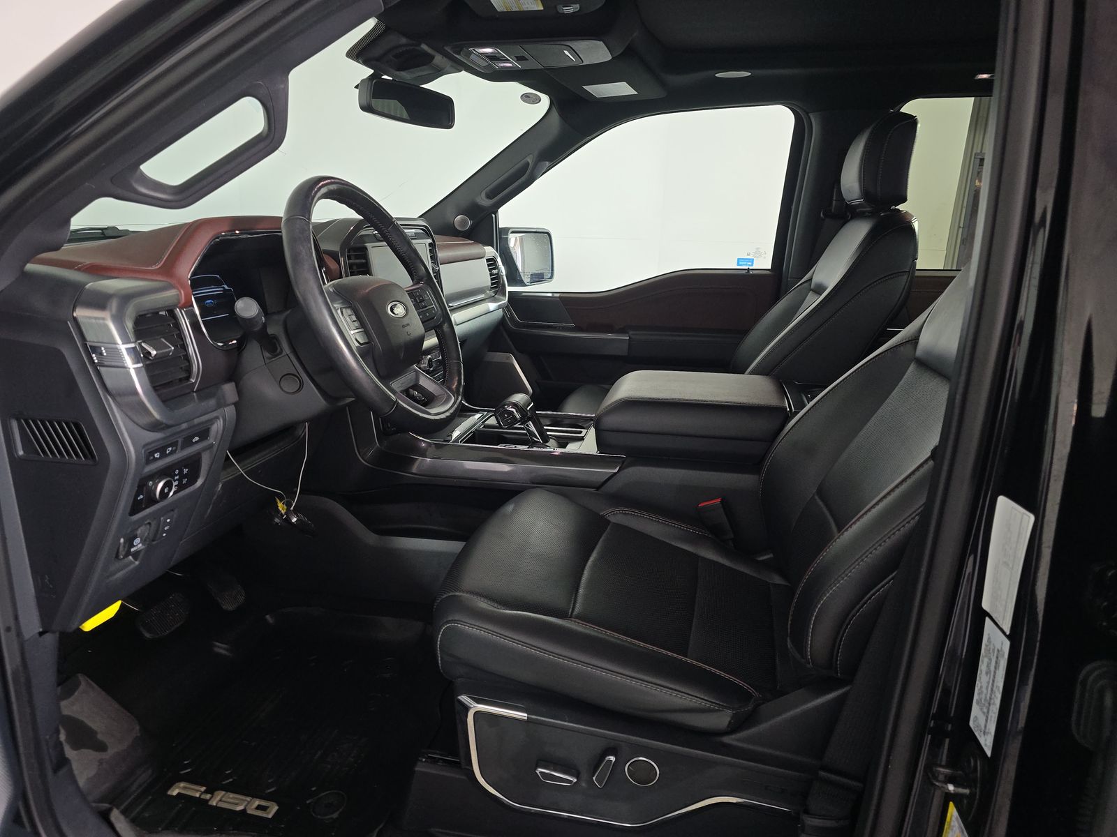 2023 Ford F-150 Lariat AWD