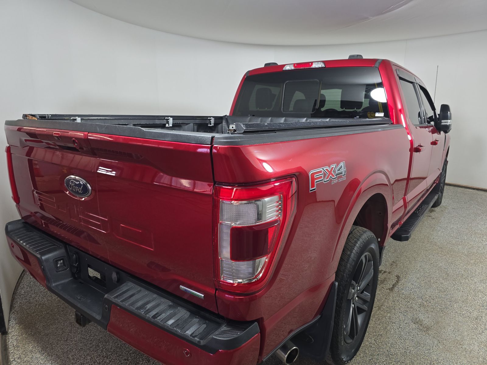 2023 Ford F-150 Lariat AWD