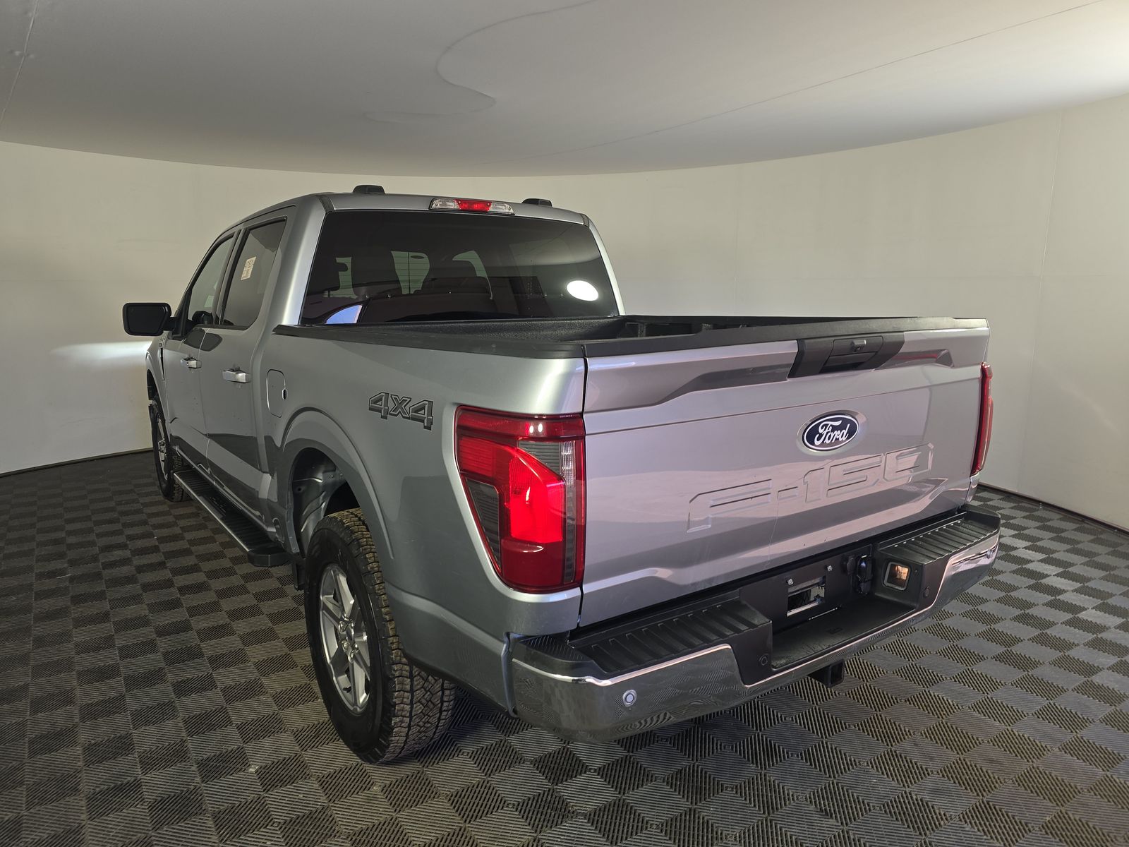 2025 Ford F-150 XLT AWD