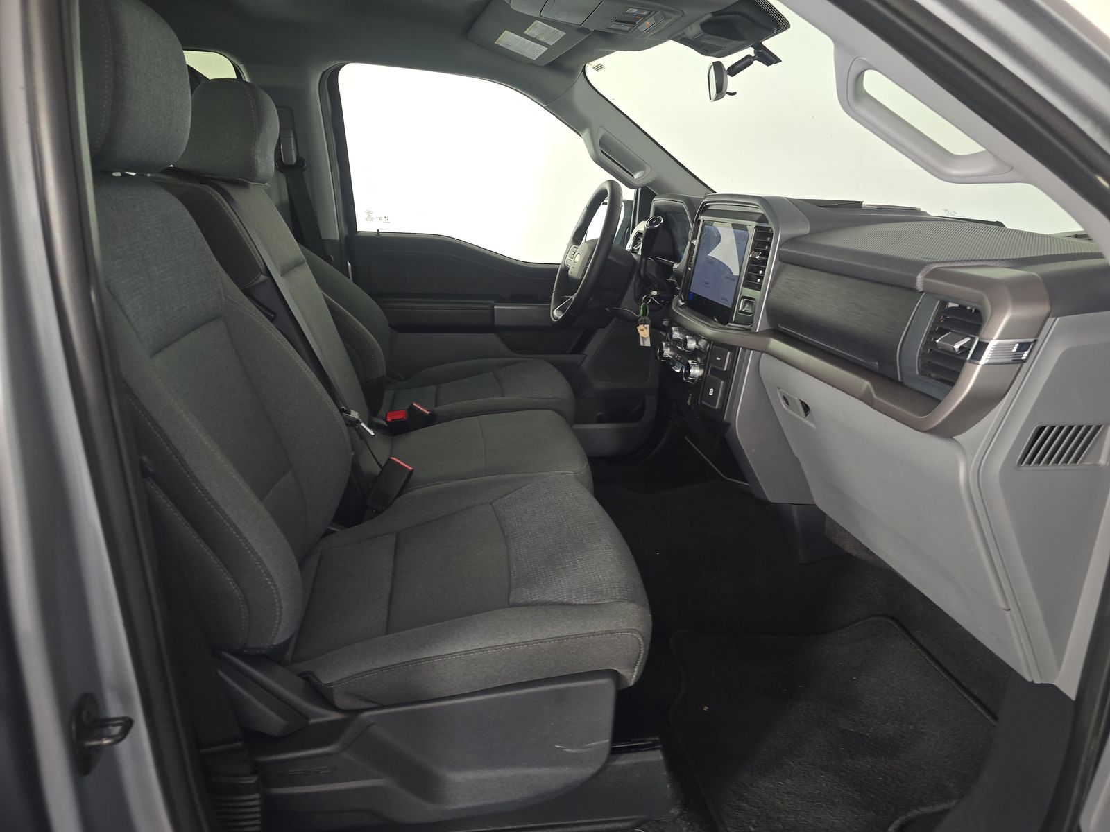 2025 Ford F-150 XLT AWD