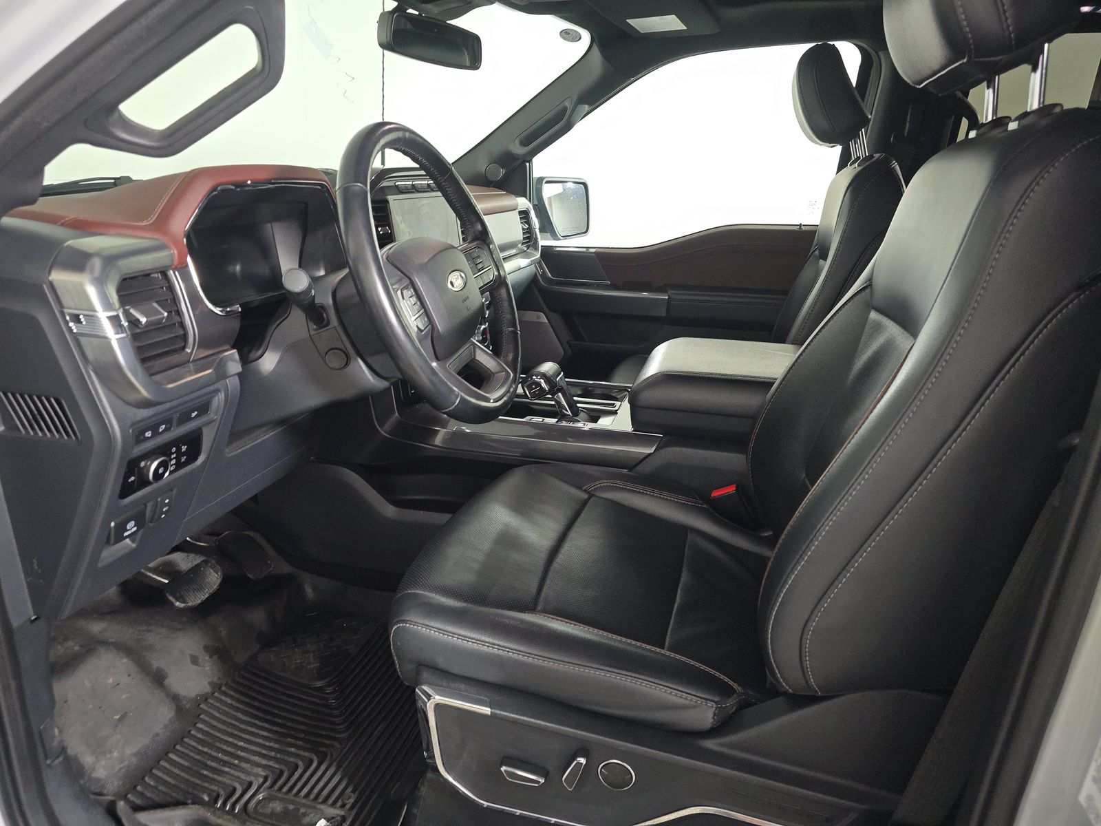 2023 Ford F-150 Lariat AWD