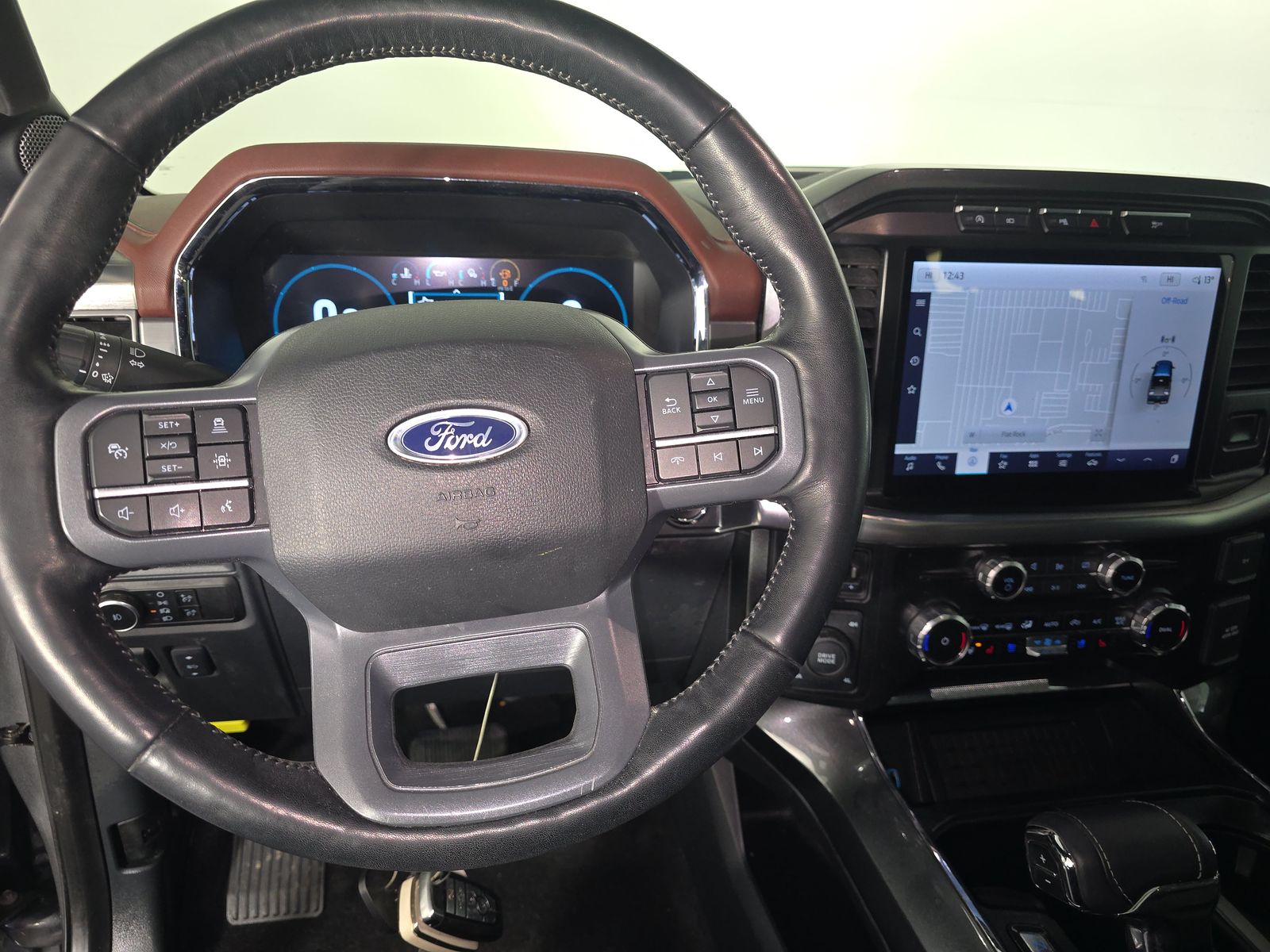 2023 Ford F-150 Lariat AWD