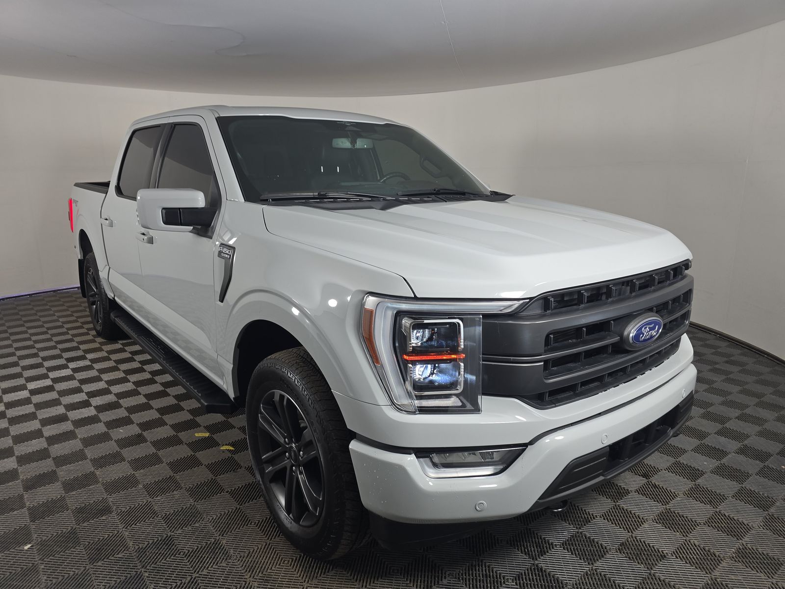 2023 Ford F-150 Lariat AWD