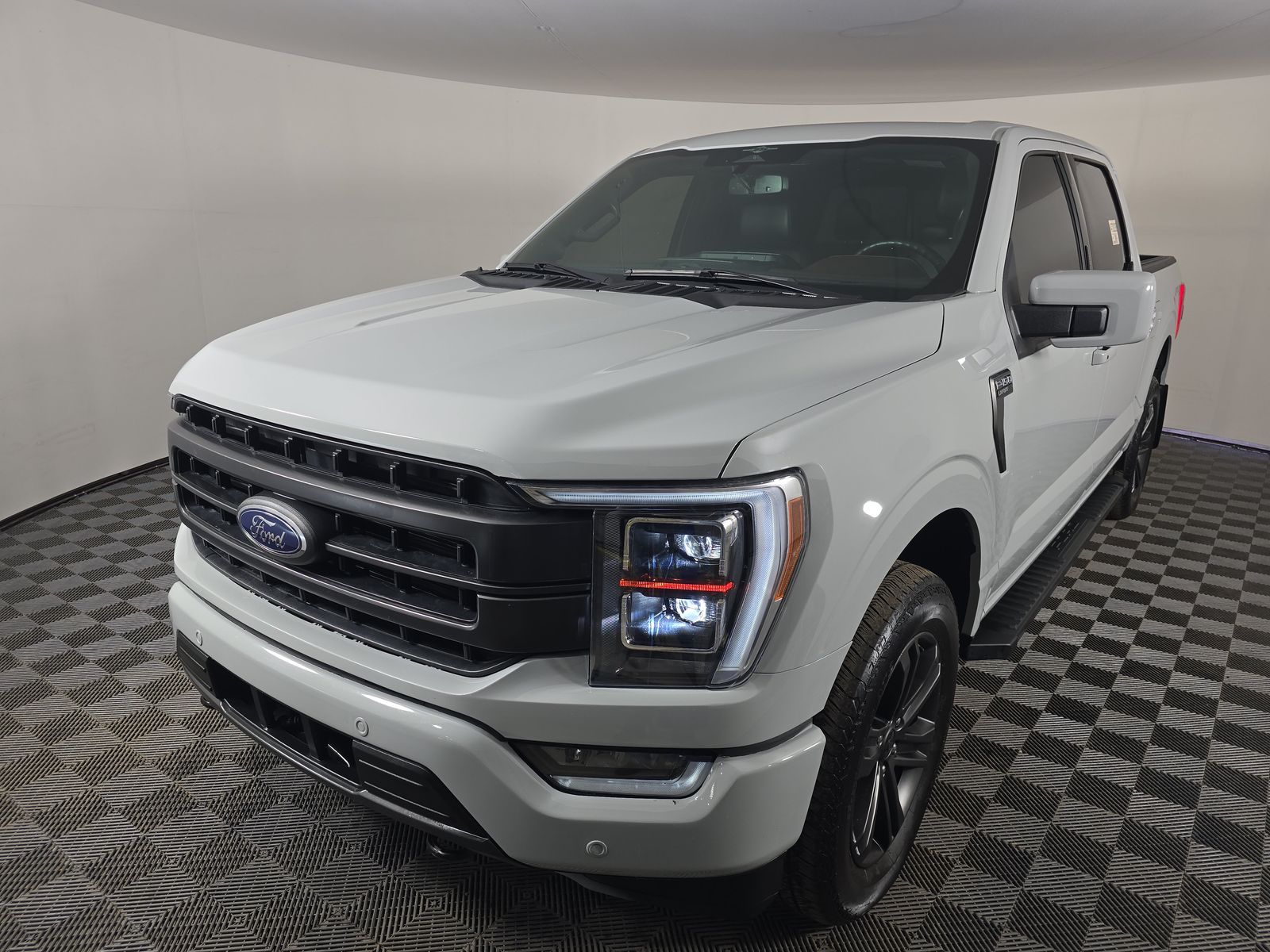 2023 Ford F-150 Lariat AWD
