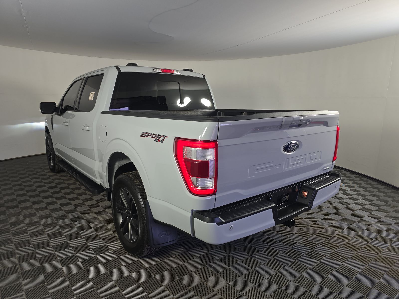2023 Ford F-150 Lariat AWD