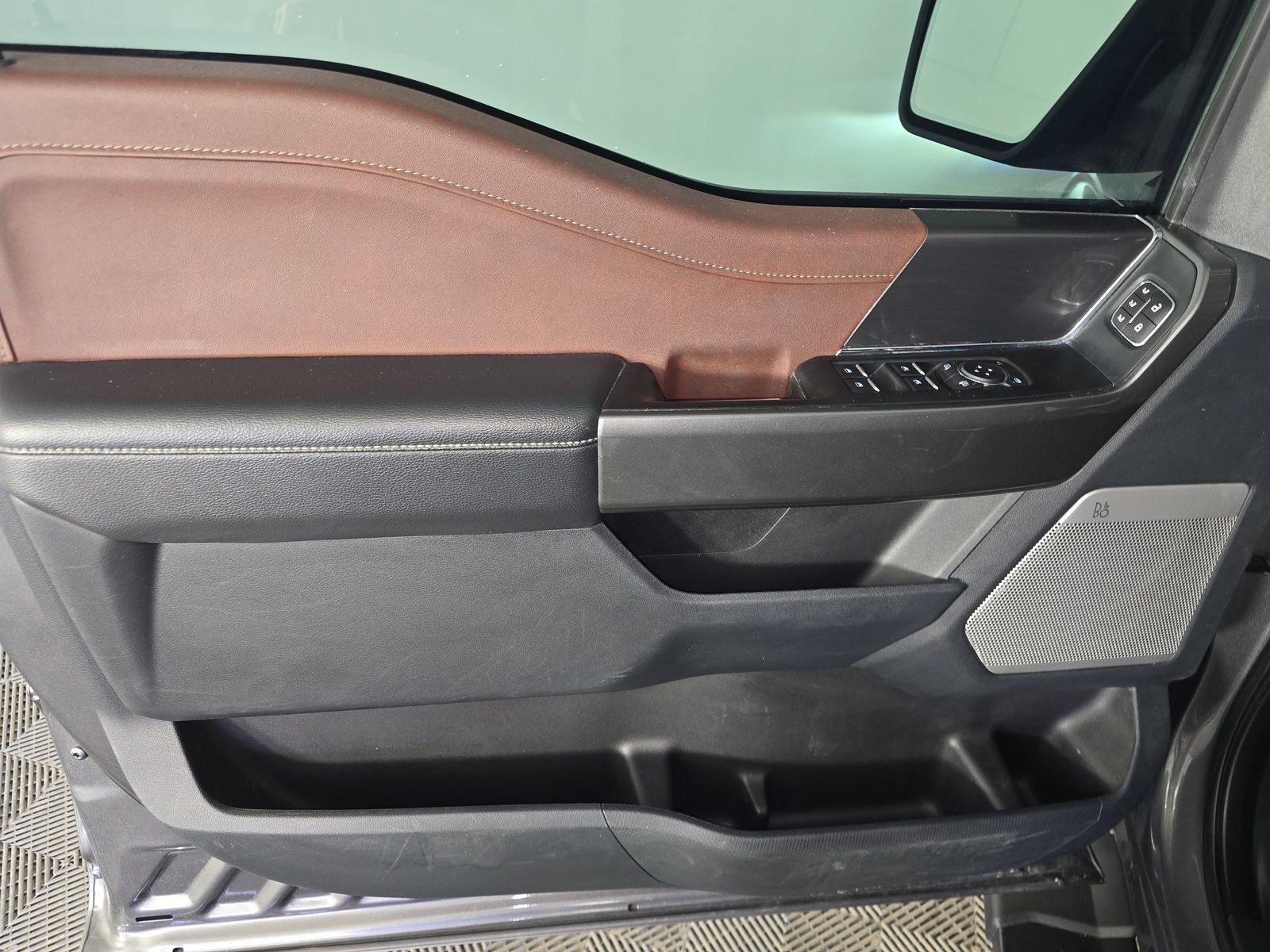 2023 Ford F-150 Lariat AWD