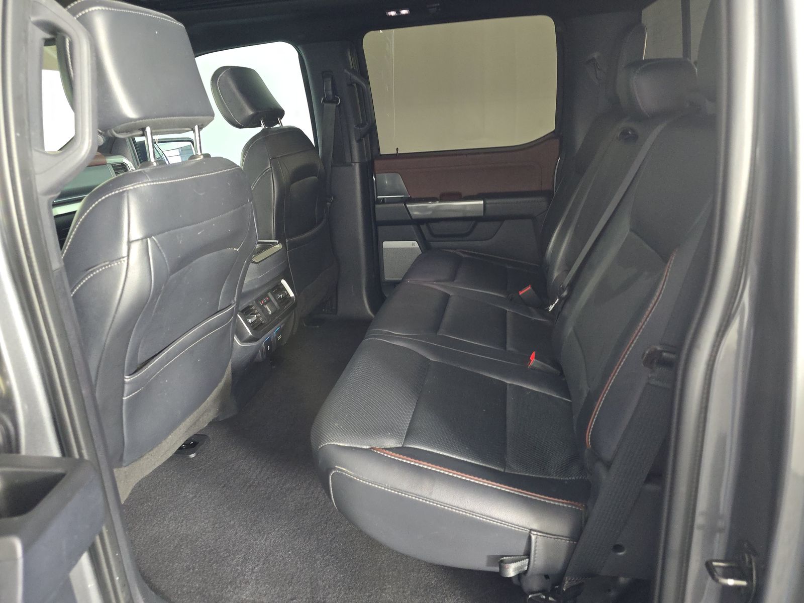 2023 Ford F-150 Lariat AWD