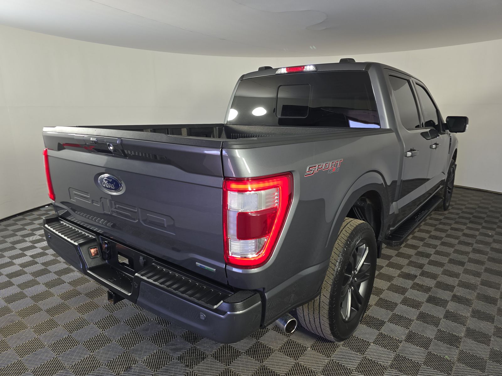 2023 Ford F-150 Lariat AWD