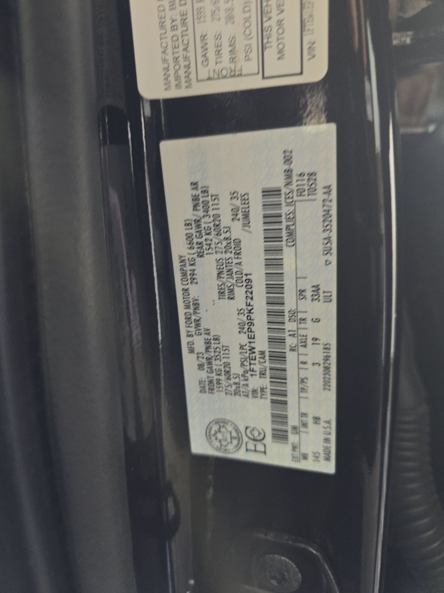 2023 Ford F-150 Lariat AWD