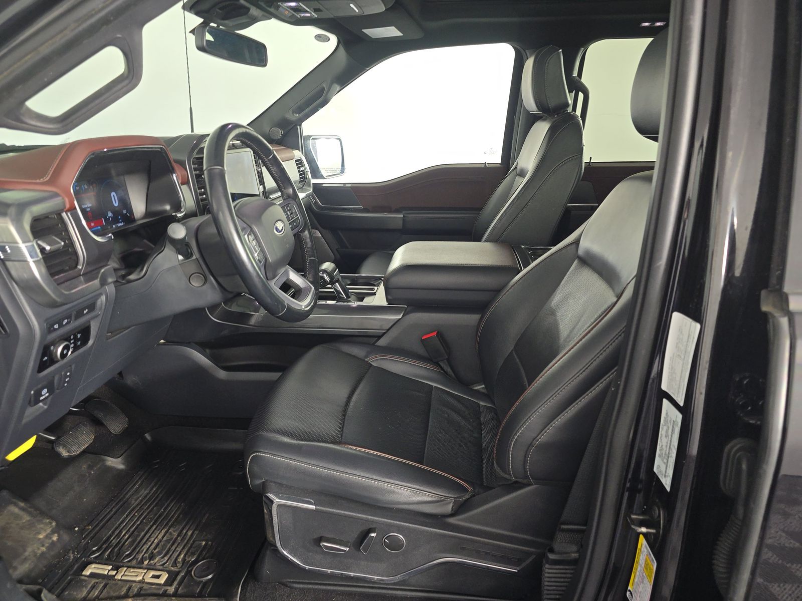 2023 Ford F-150 Lariat AWD