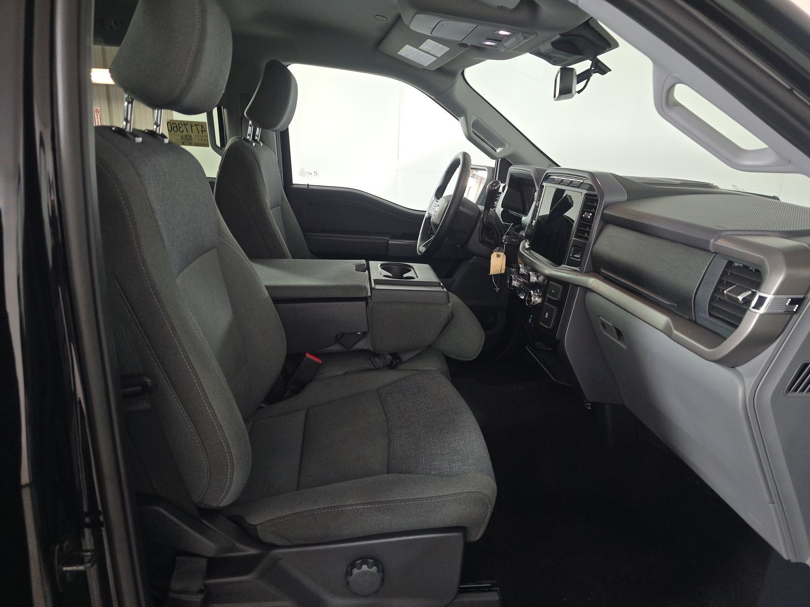 2024 Ford F-150 XLT AWD