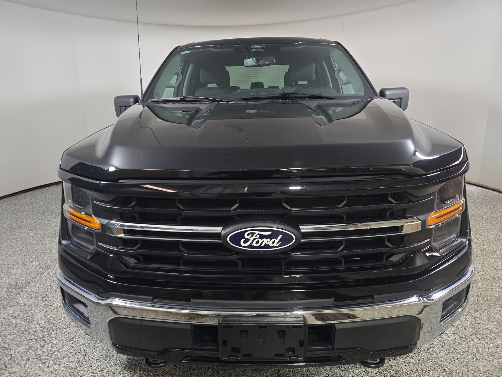 2024 Ford F-150 XLT AWD