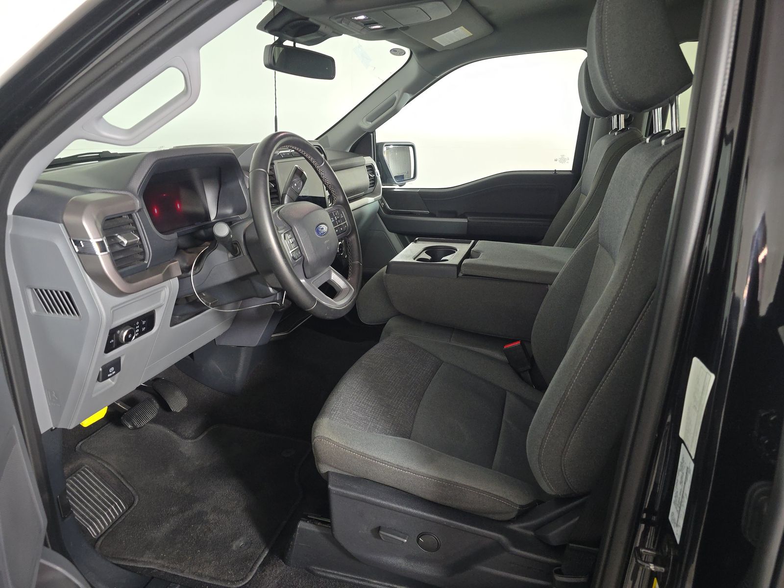 2024 Ford F-150 XLT AWD