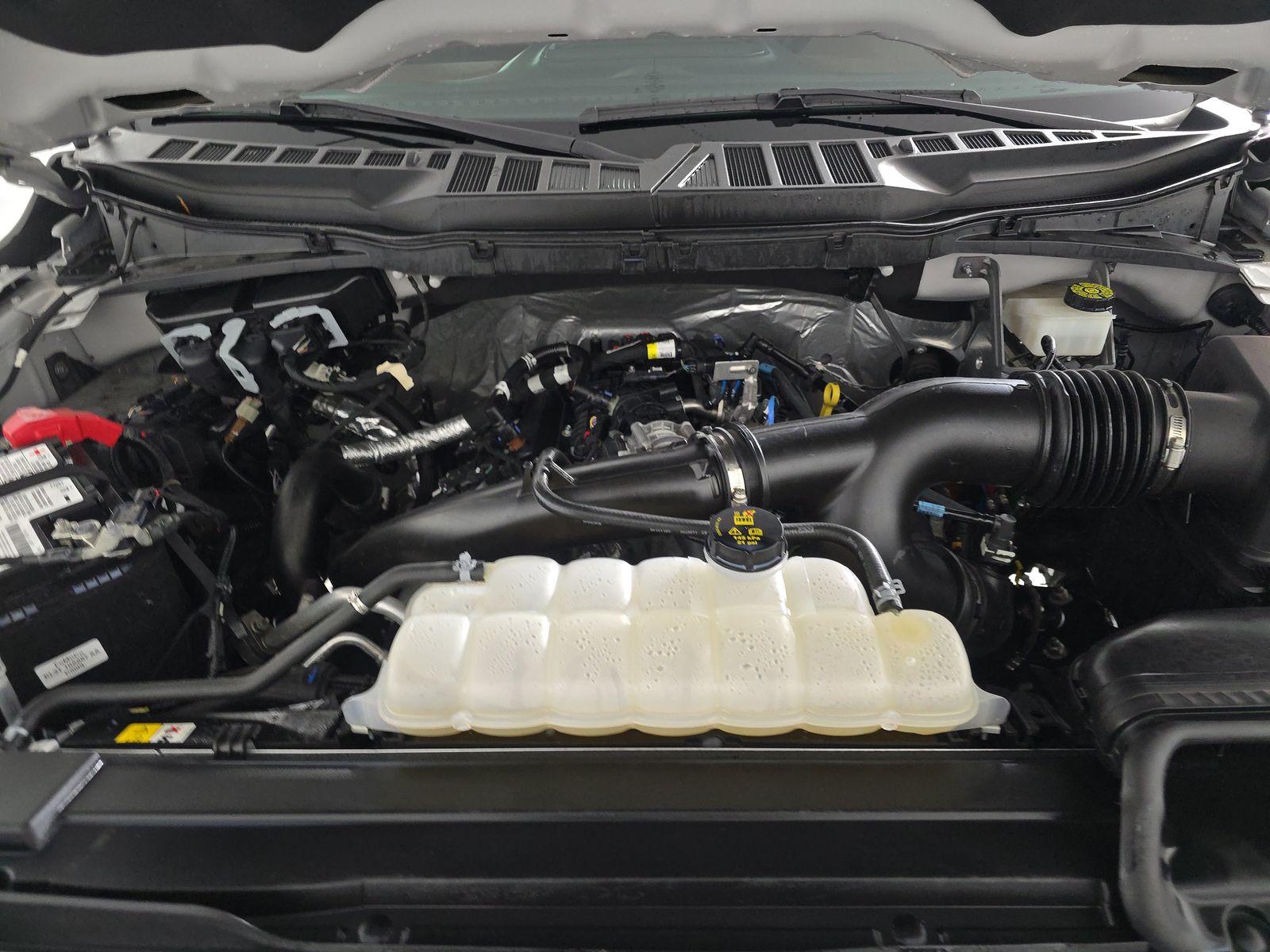 2023 Ford F-150 Lariat AWD