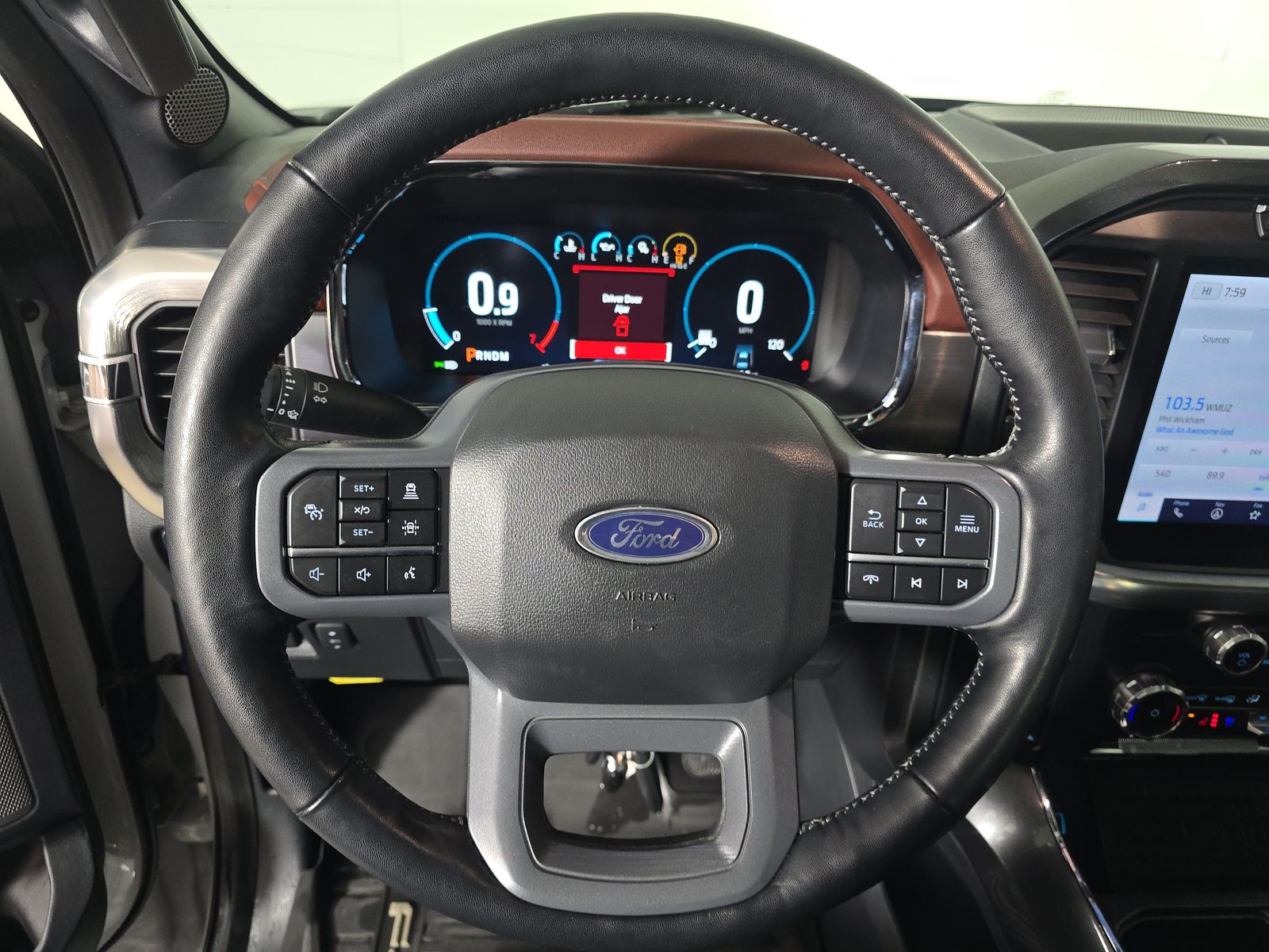 2023 Ford F-150 Lariat AWD