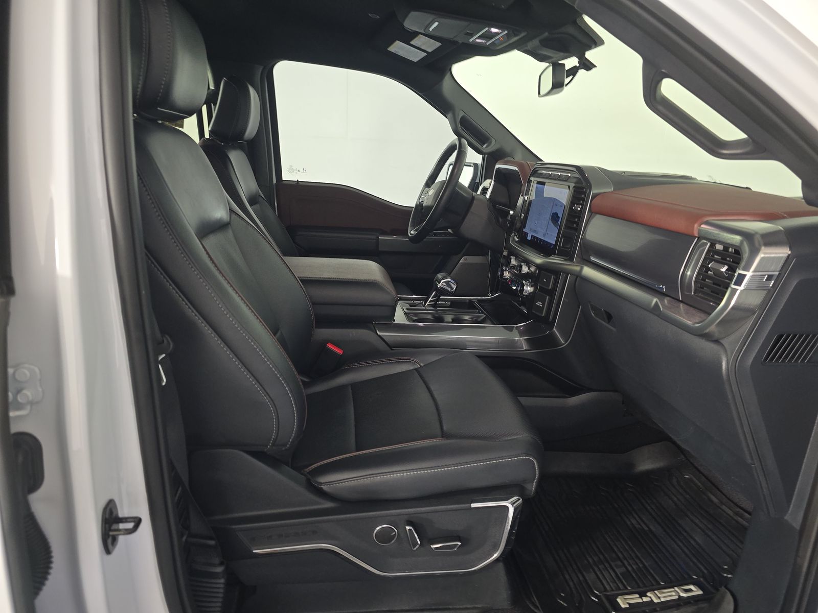 2023 Ford F-150 Lariat AWD