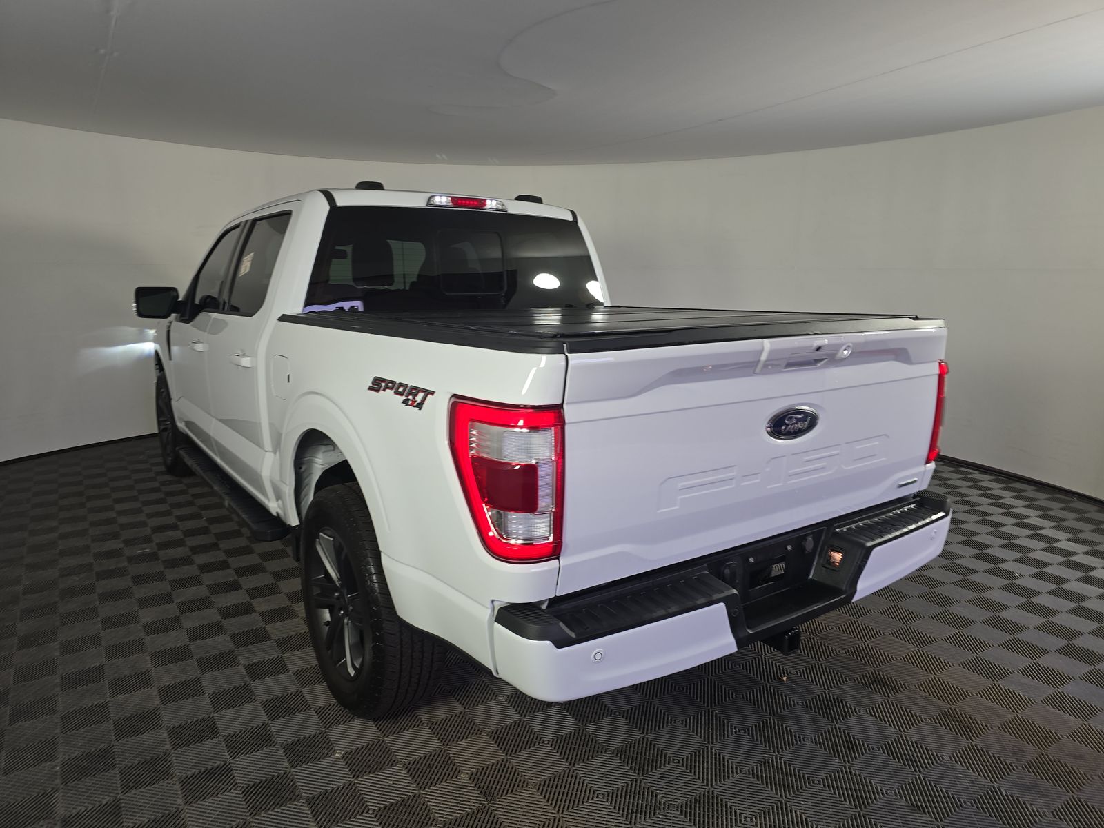 2023 Ford F-150 Lariat AWD