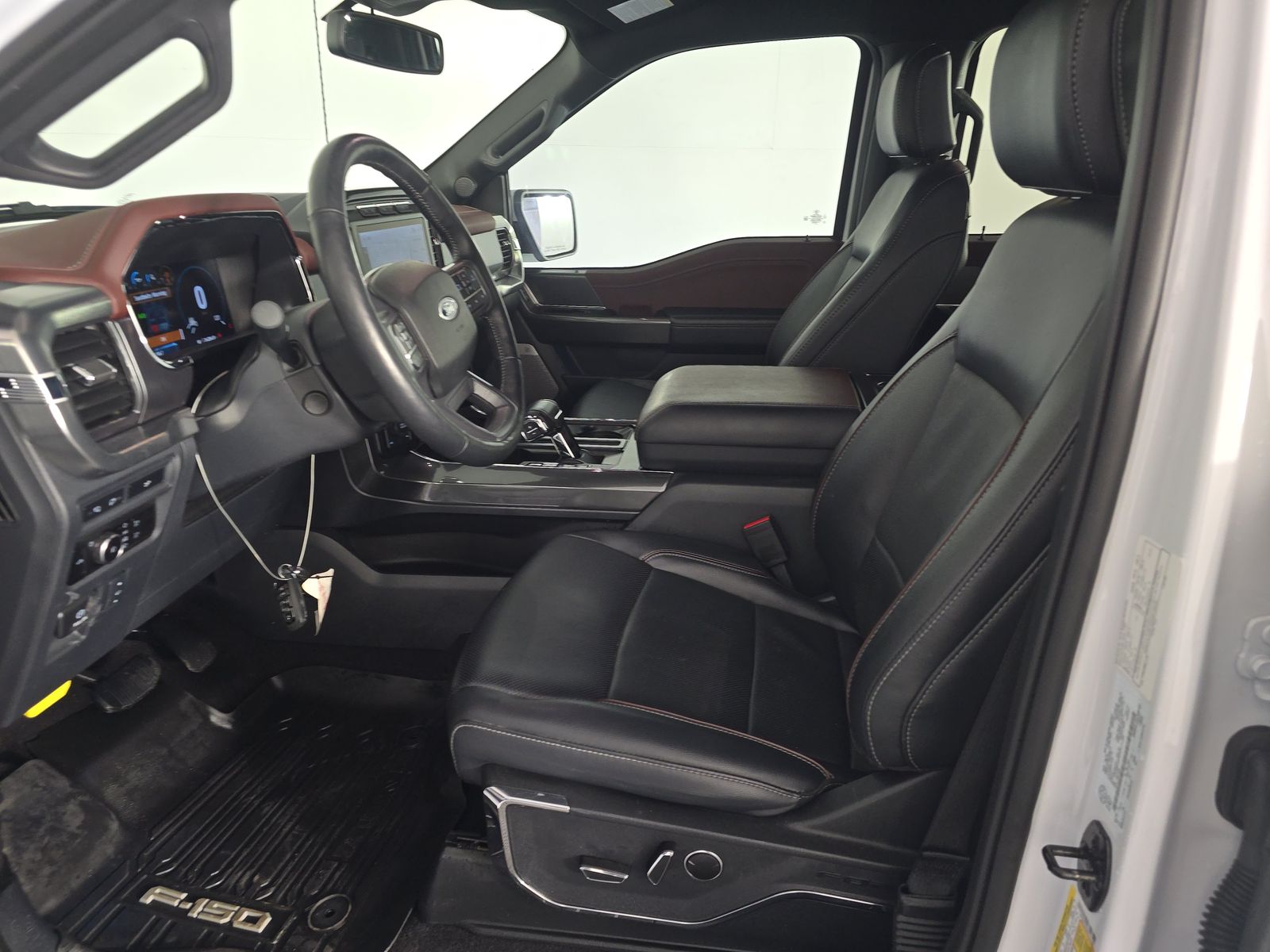 2023 Ford F-150 Lariat AWD