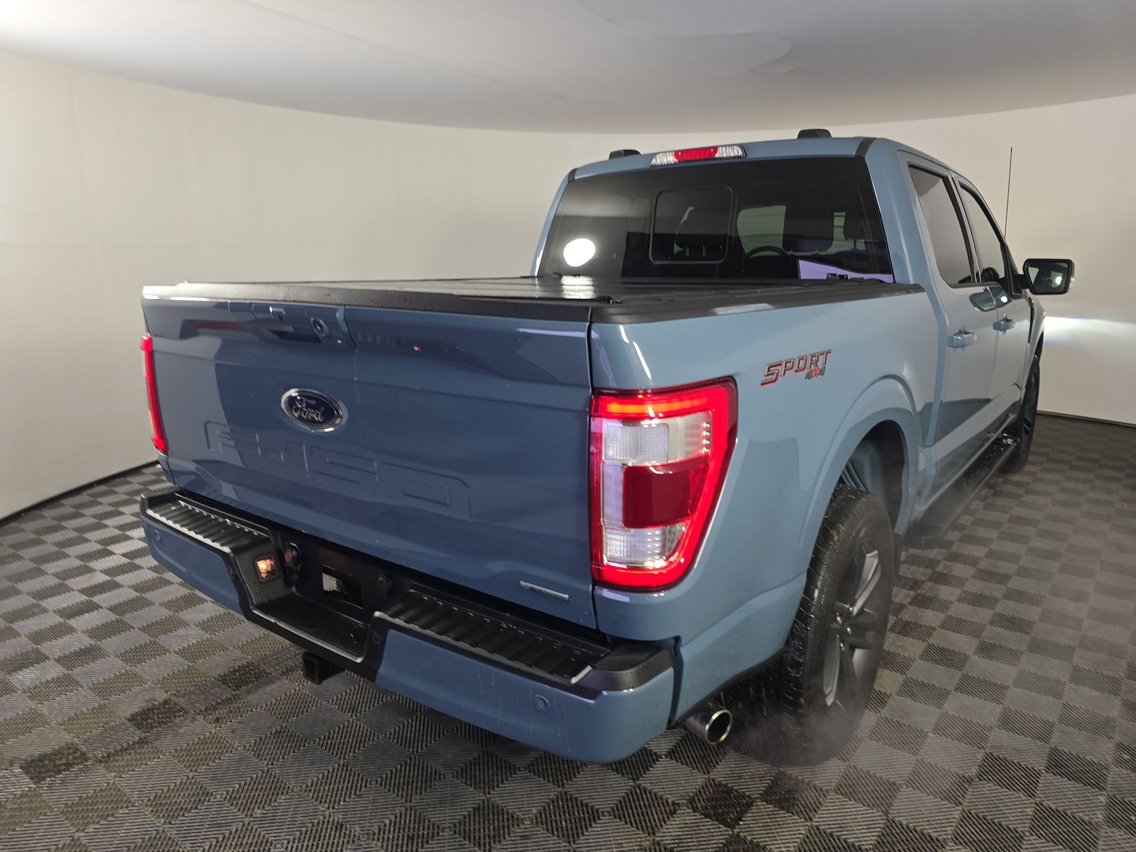2023 Ford F-150 Lariat AWD