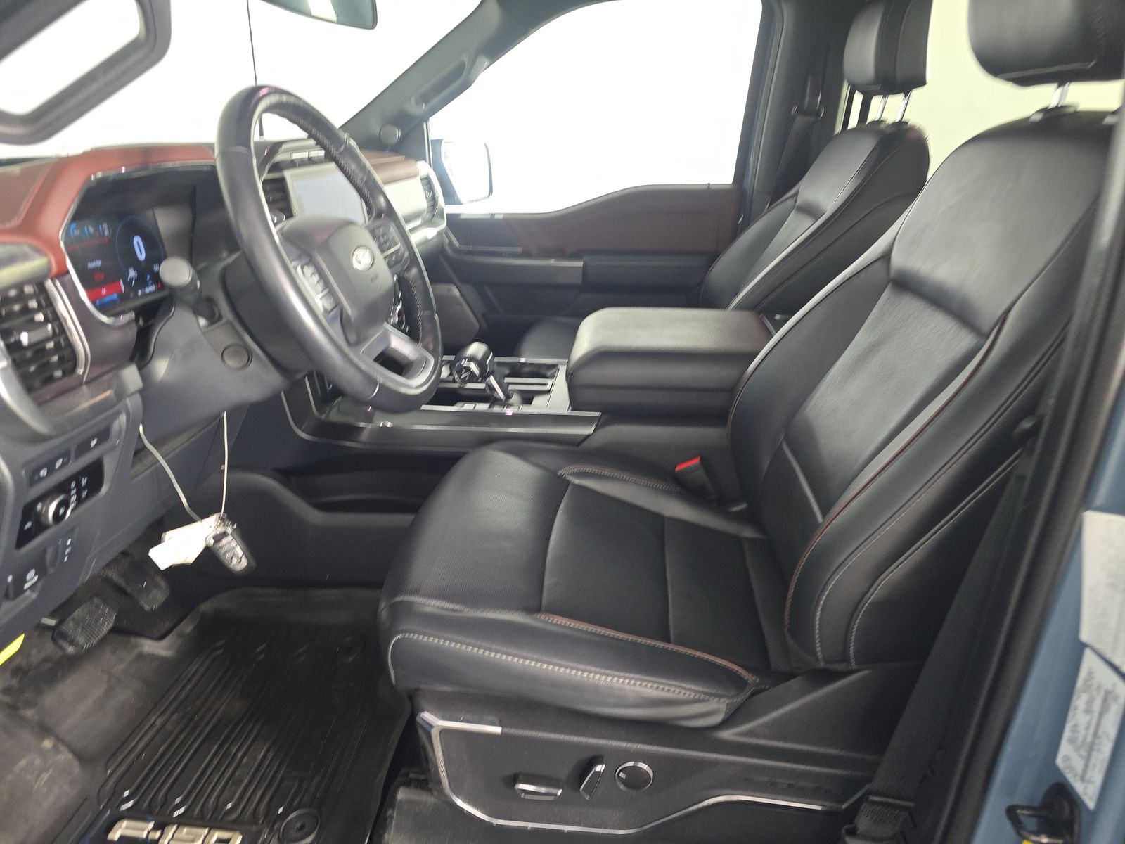 2023 Ford F-150 Lariat AWD