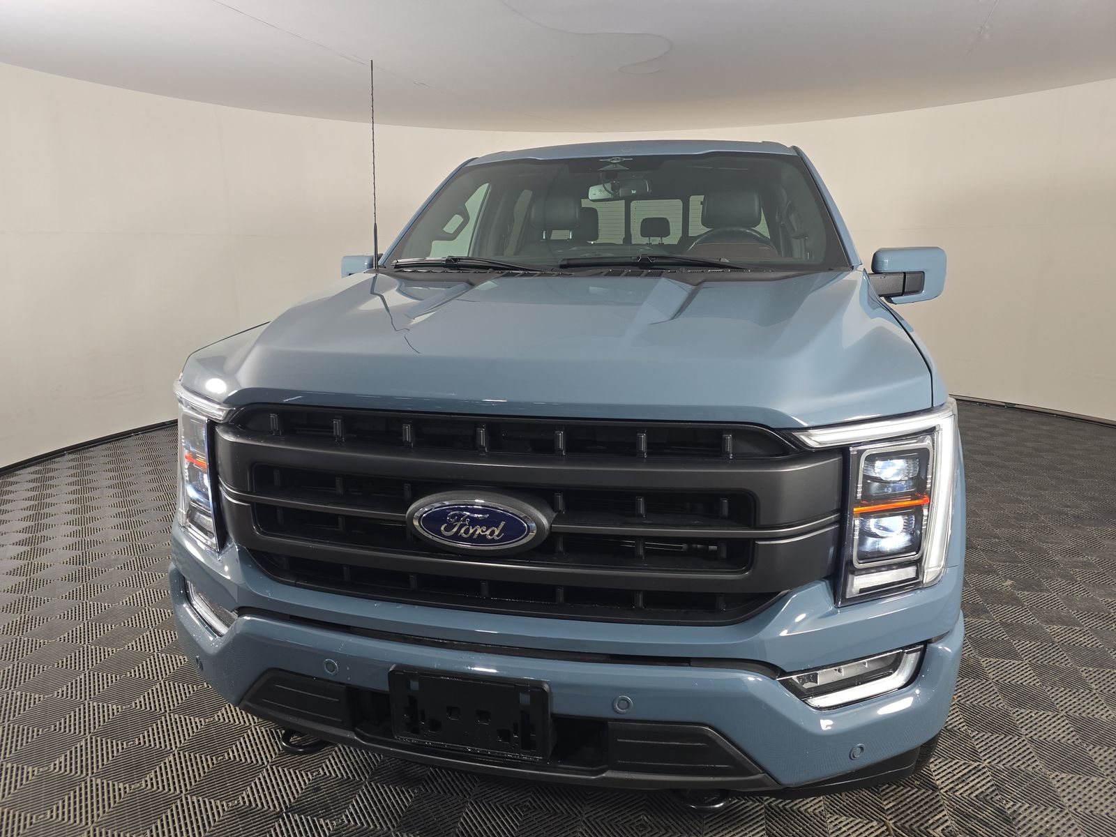 2023 Ford F-150 Lariat AWD