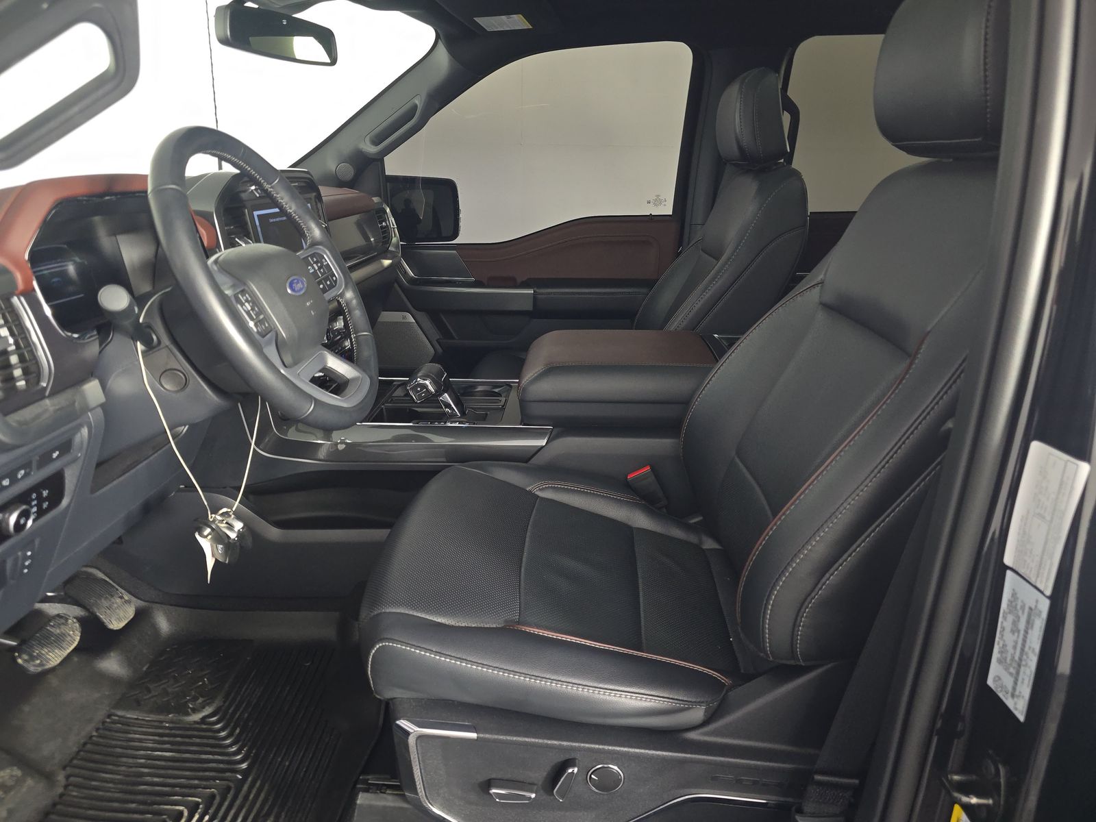 2023 Ford F-150 Lariat AWD