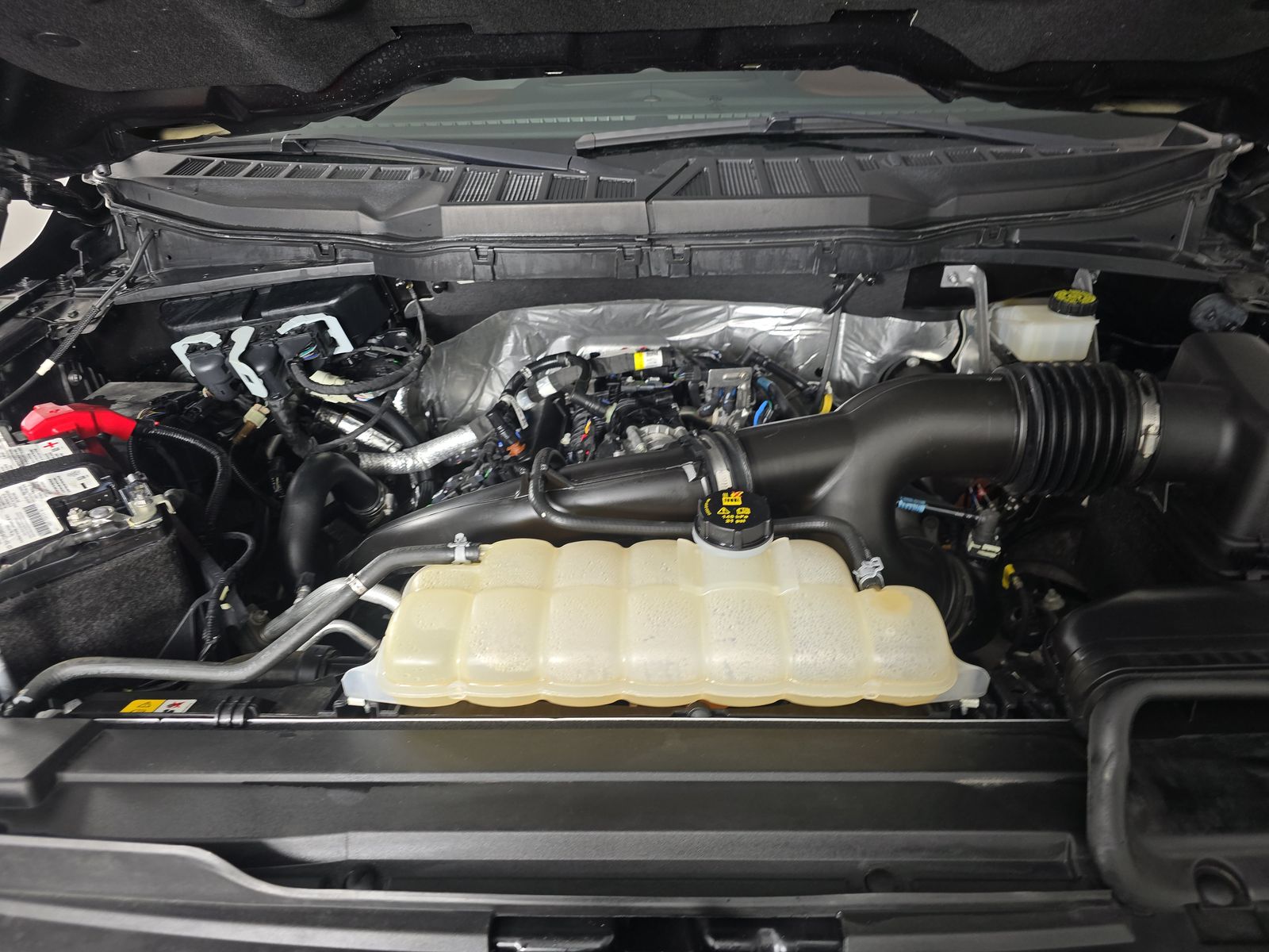 2023 Ford F-150 Lariat AWD