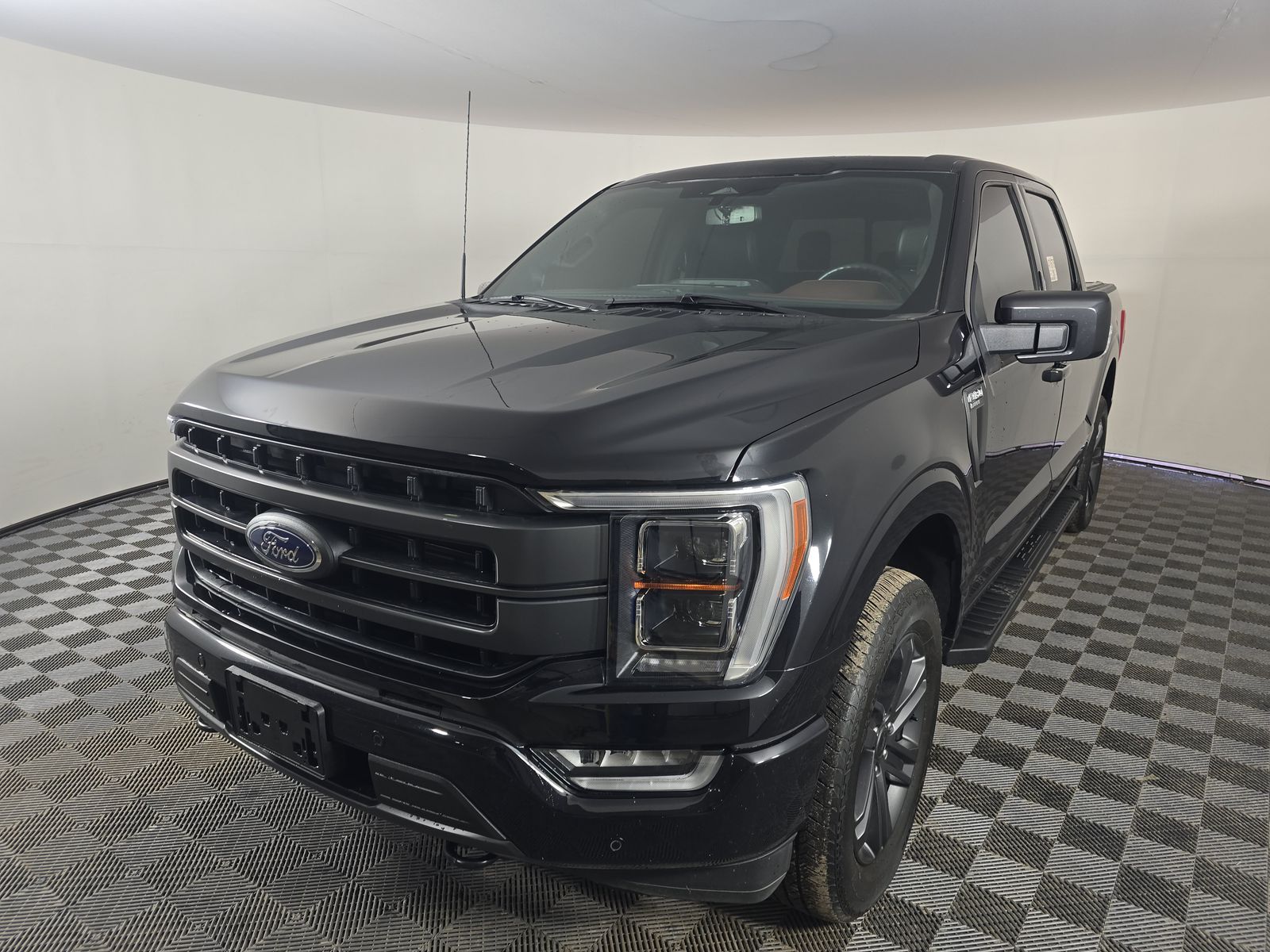 2023 Ford F-150 Lariat AWD