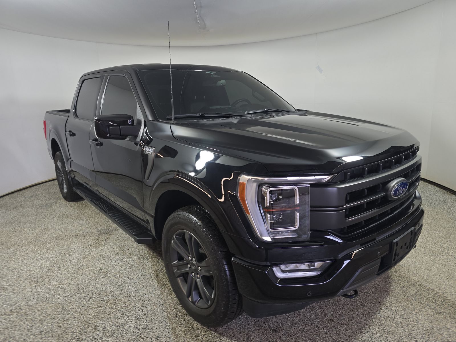 2023 Ford F-150 Lariat AWD