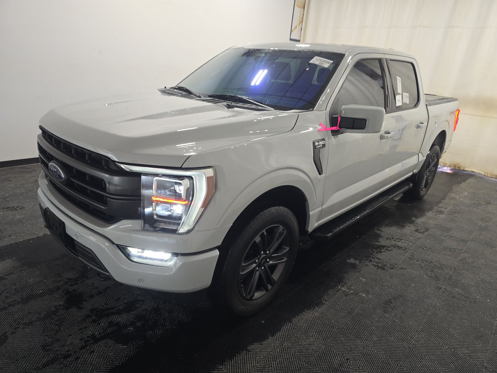 2023 Ford F-150 Lariat AWD