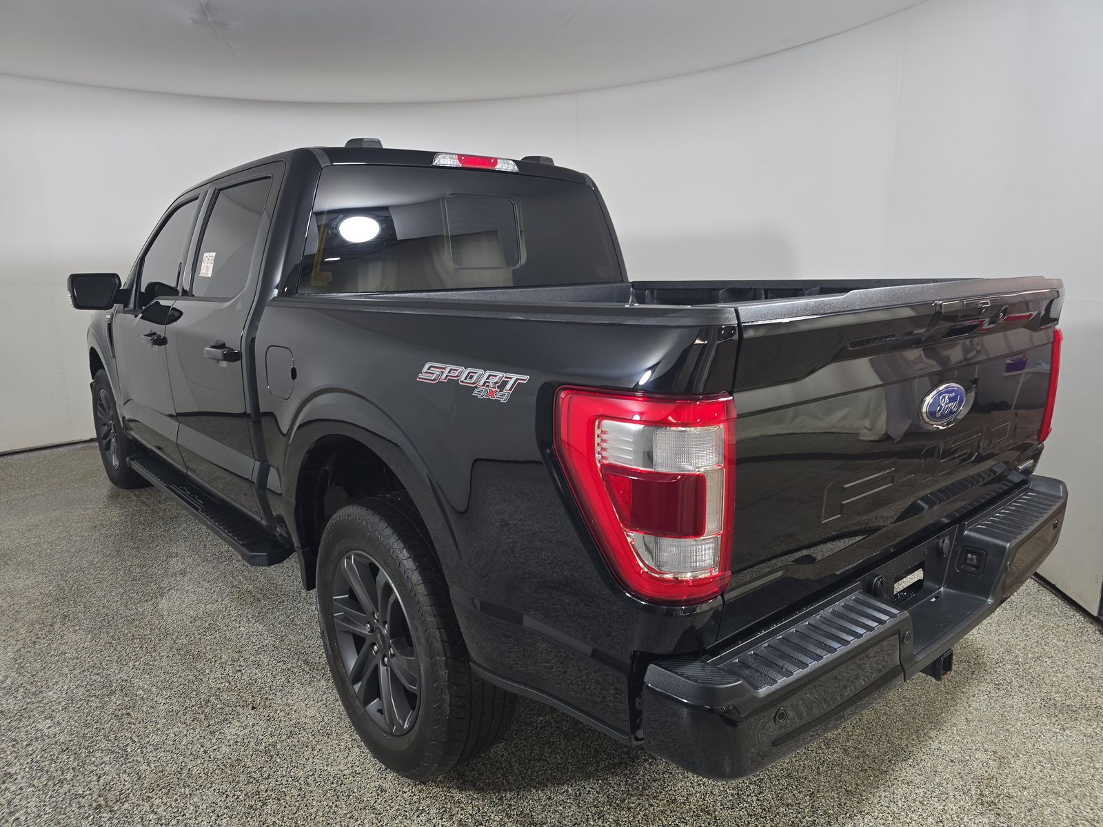 2023 Ford F-150 Lariat AWD