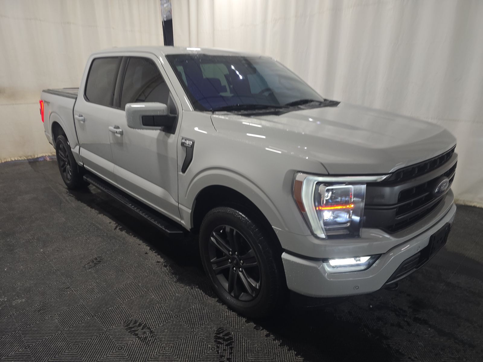 2023 Ford F-150 Lariat AWD