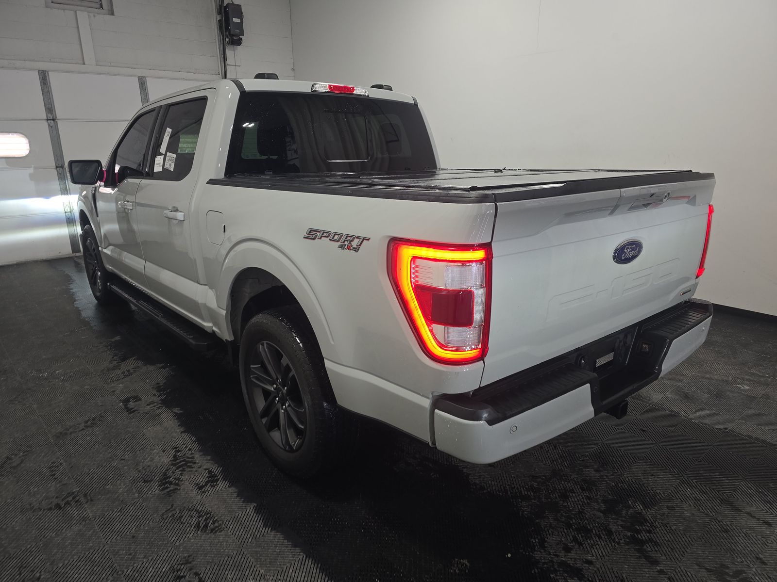 2023 Ford F-150 Lariat AWD