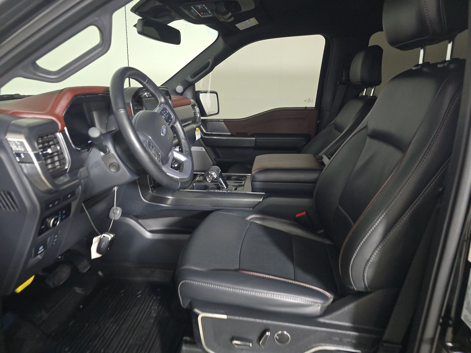 2023 Ford F-150 Lariat AWD