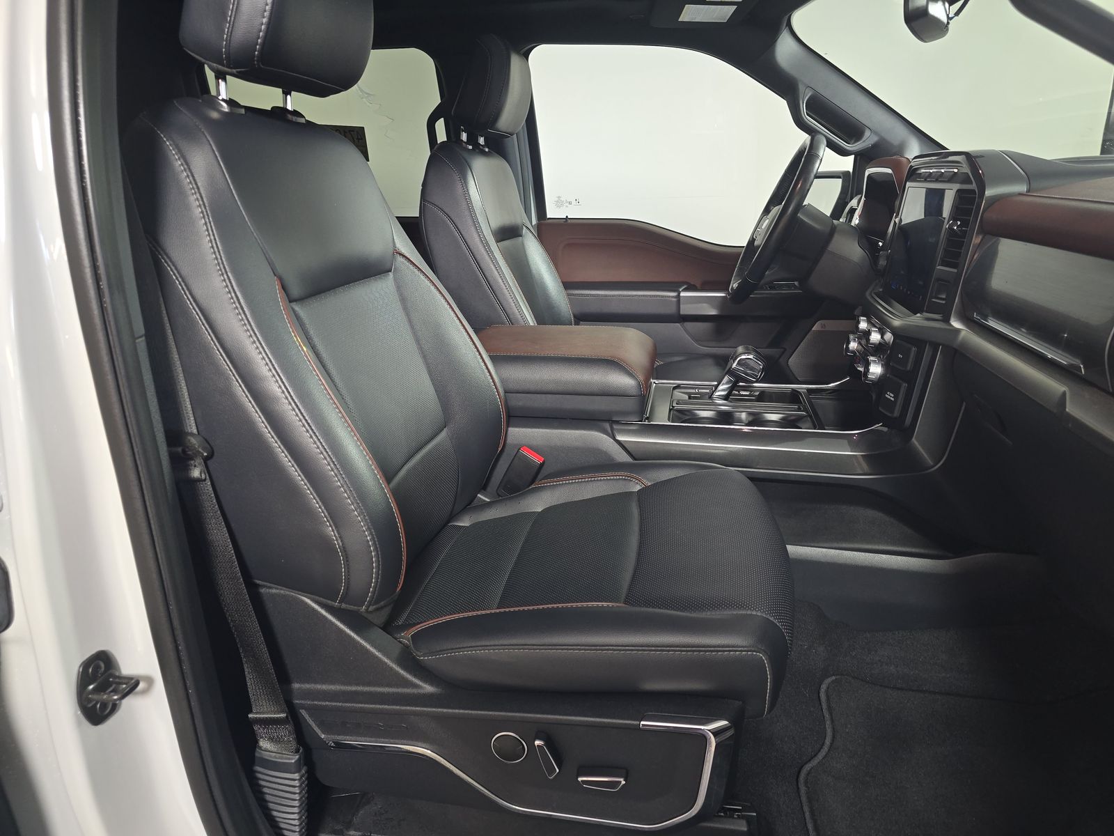 2023 Ford F-150 Lariat AWD