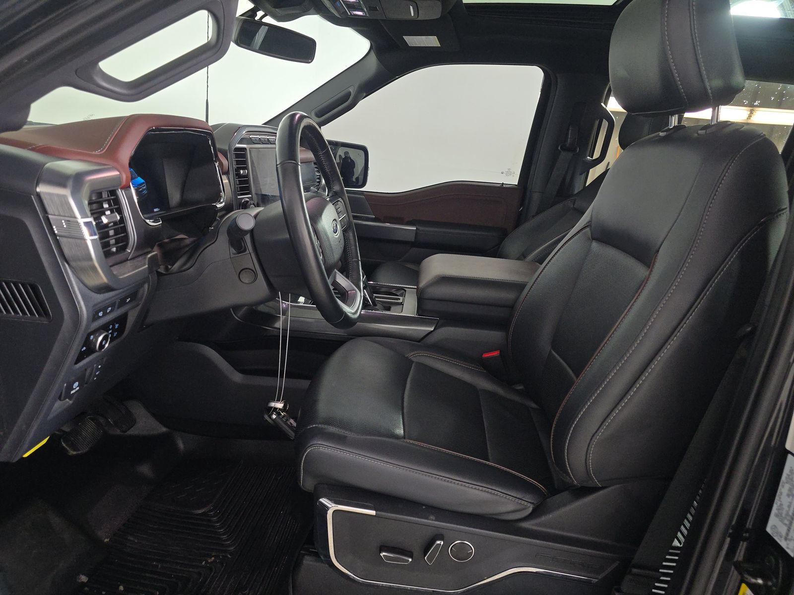 2023 Ford F-150 Lariat AWD