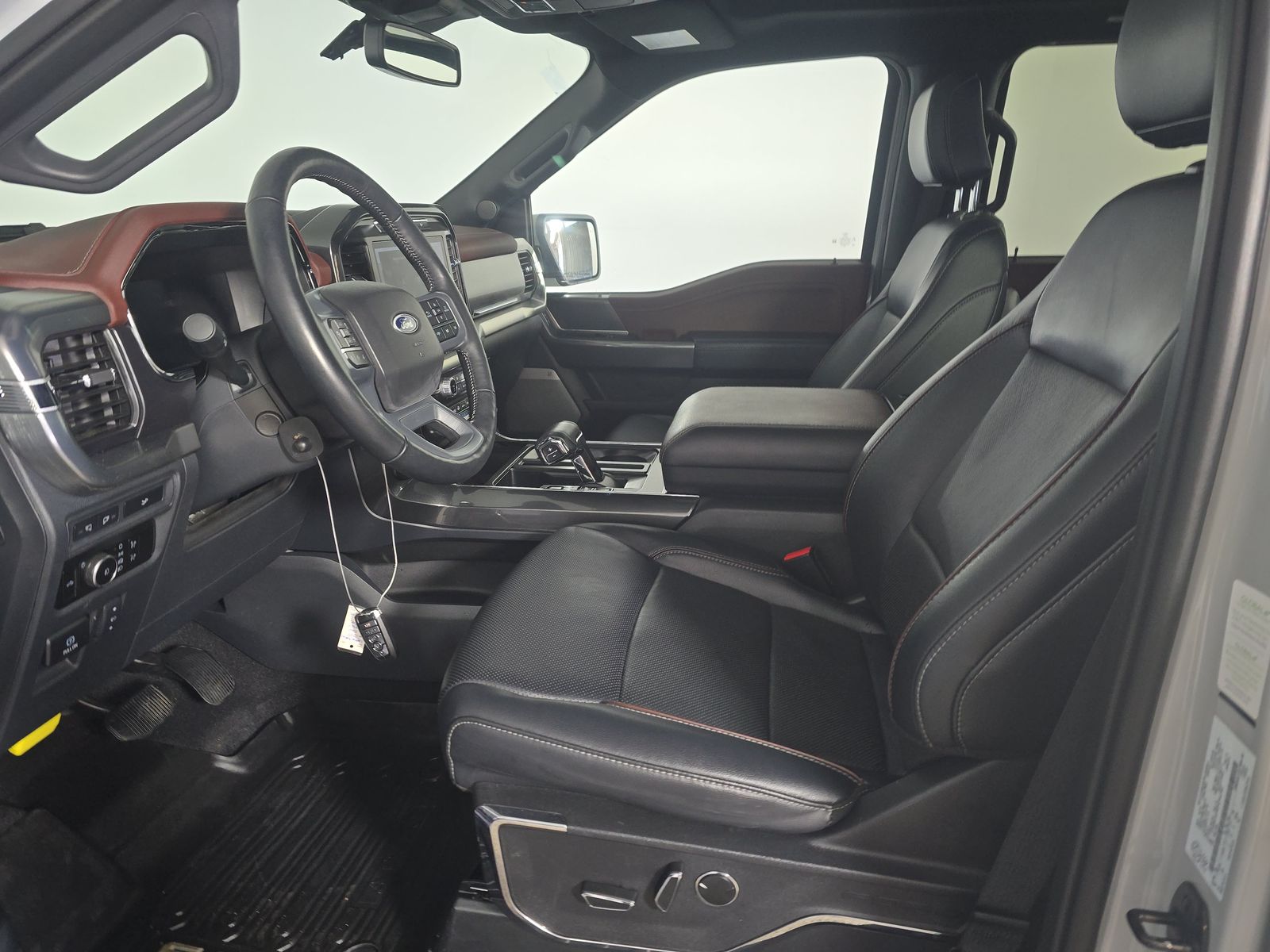 2023 Ford F-150 Lariat AWD