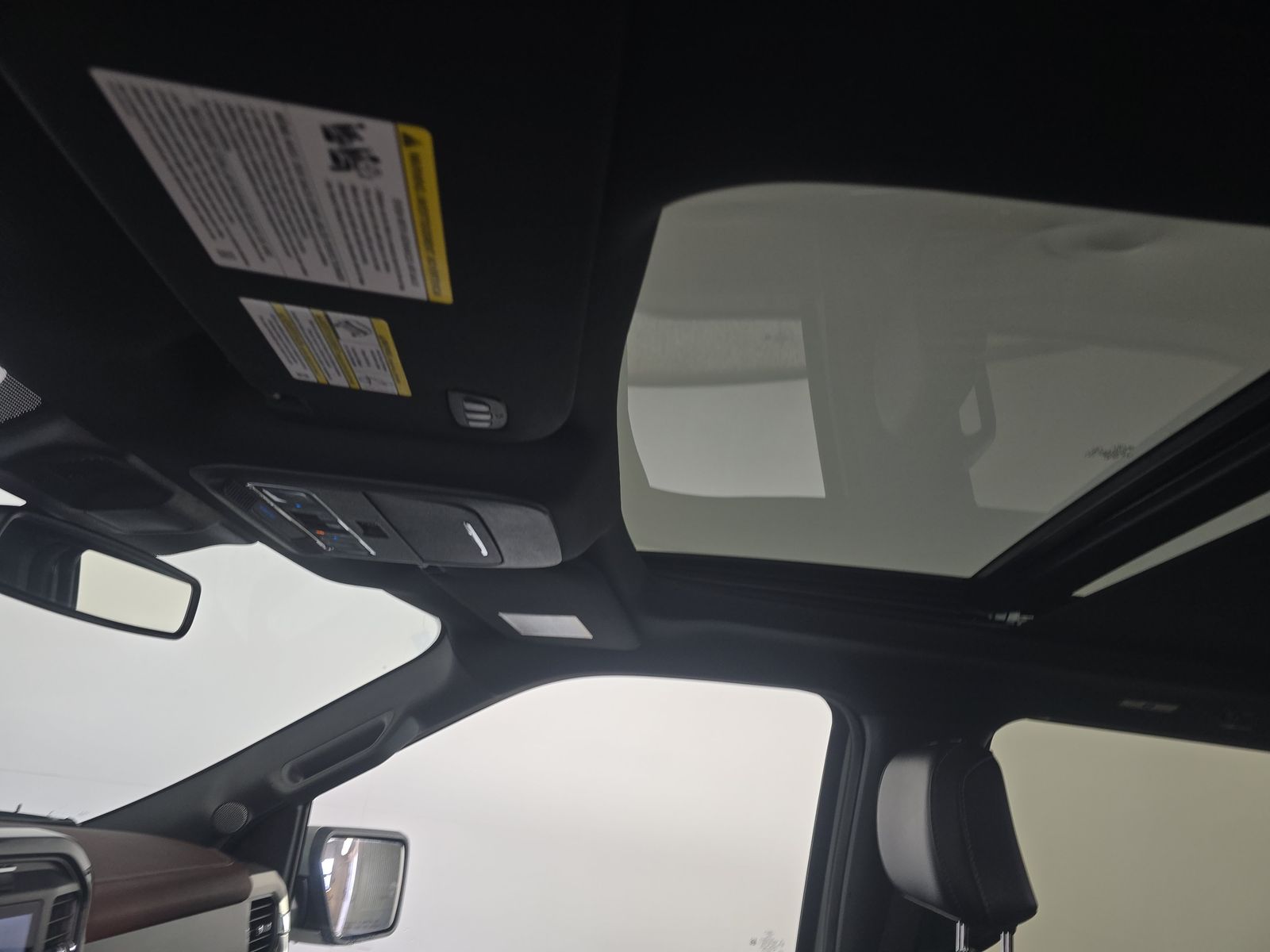 2023 Ford F-150 Lariat AWD