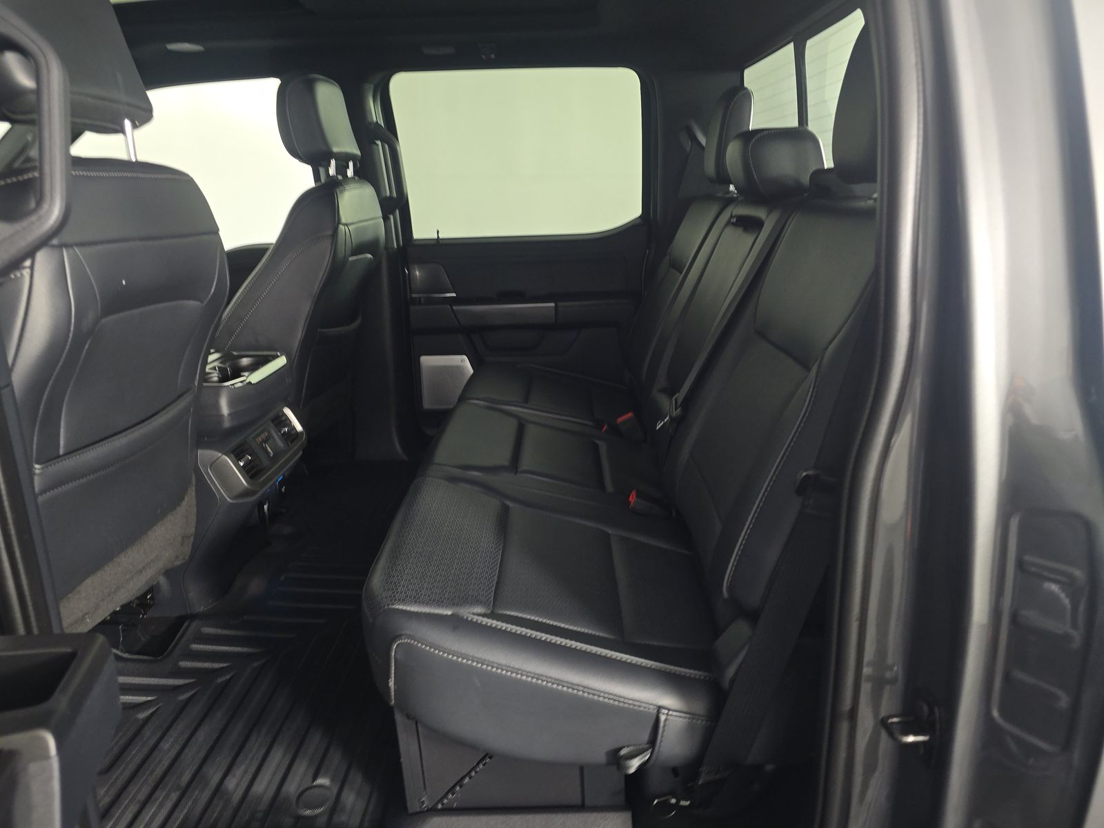 2024 Ford F-150 Hybrid Lariat AWD